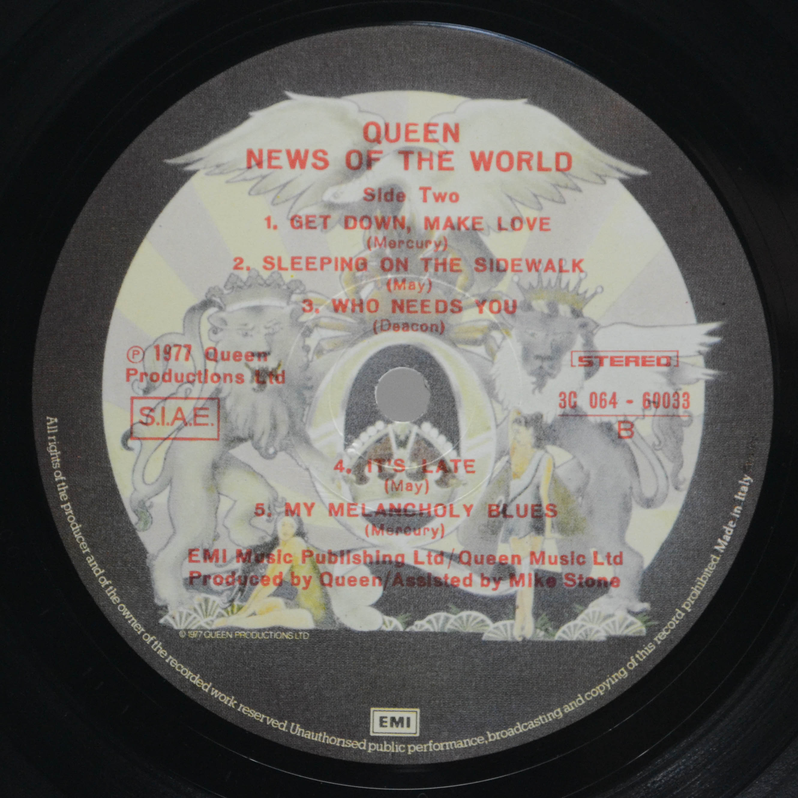 Queen — News Of The World, 1977
