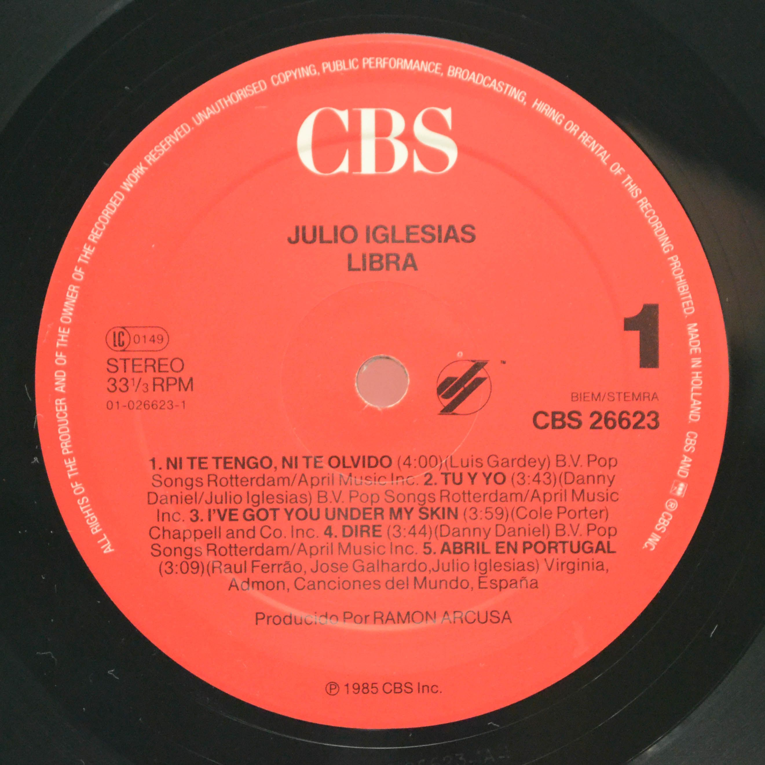 Julio Iglesias — Libra, 1985