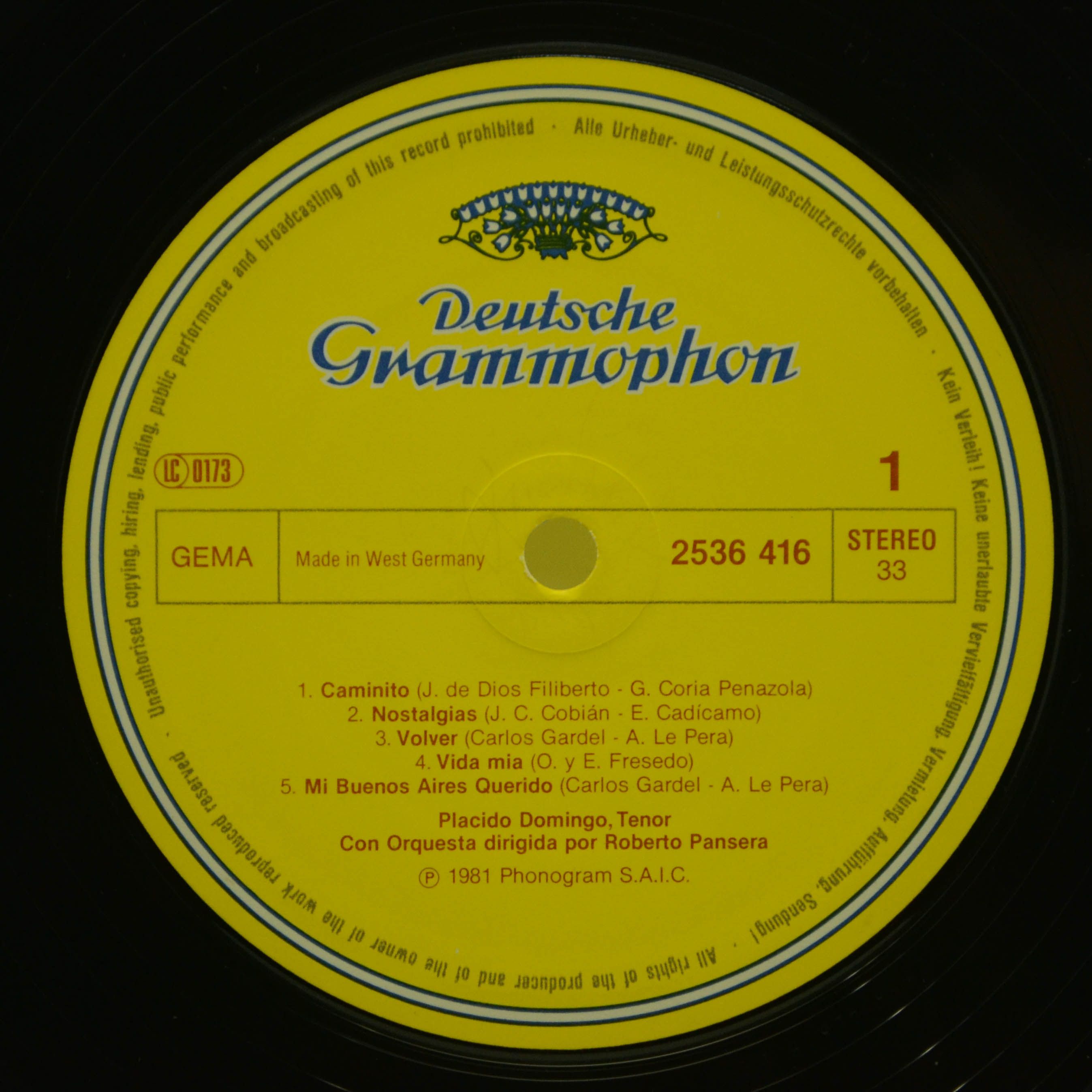 Placido Domingo — Sings Tangos, 1981