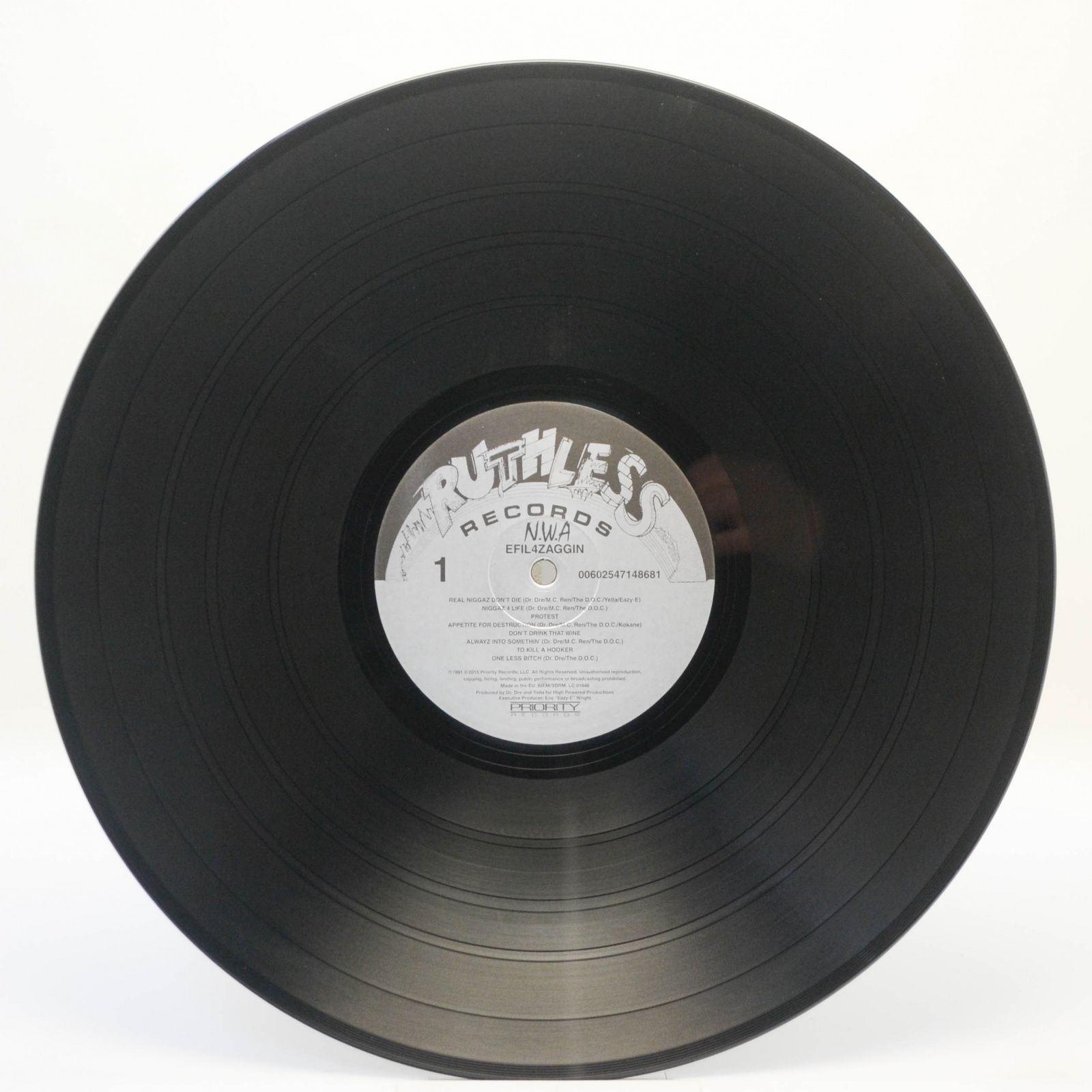 N.W.A — Efil4zaggin, 1991