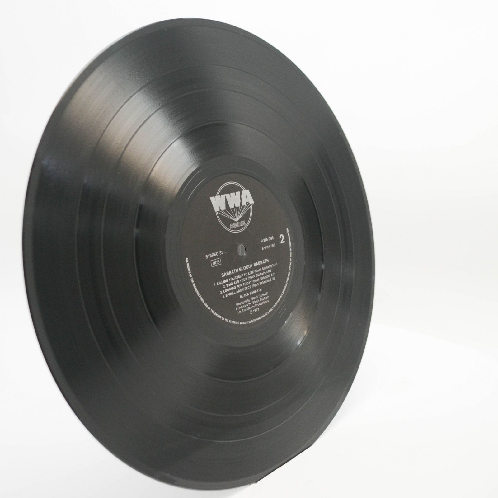 Black Sabbath — Sabbath Bloody Sabbath, 1973