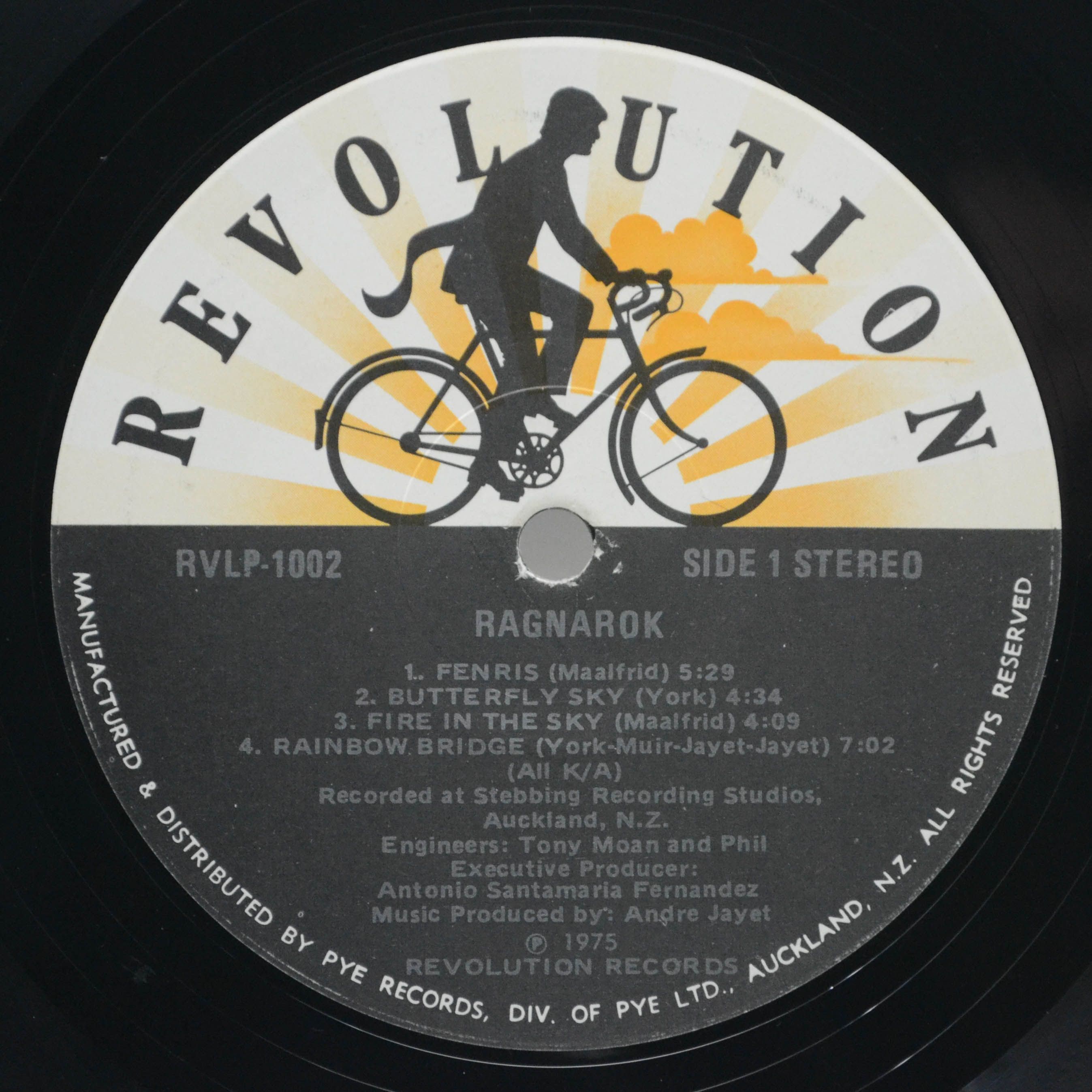 Ragnarok — Ragnarok (1-st, New Zealand), 1975