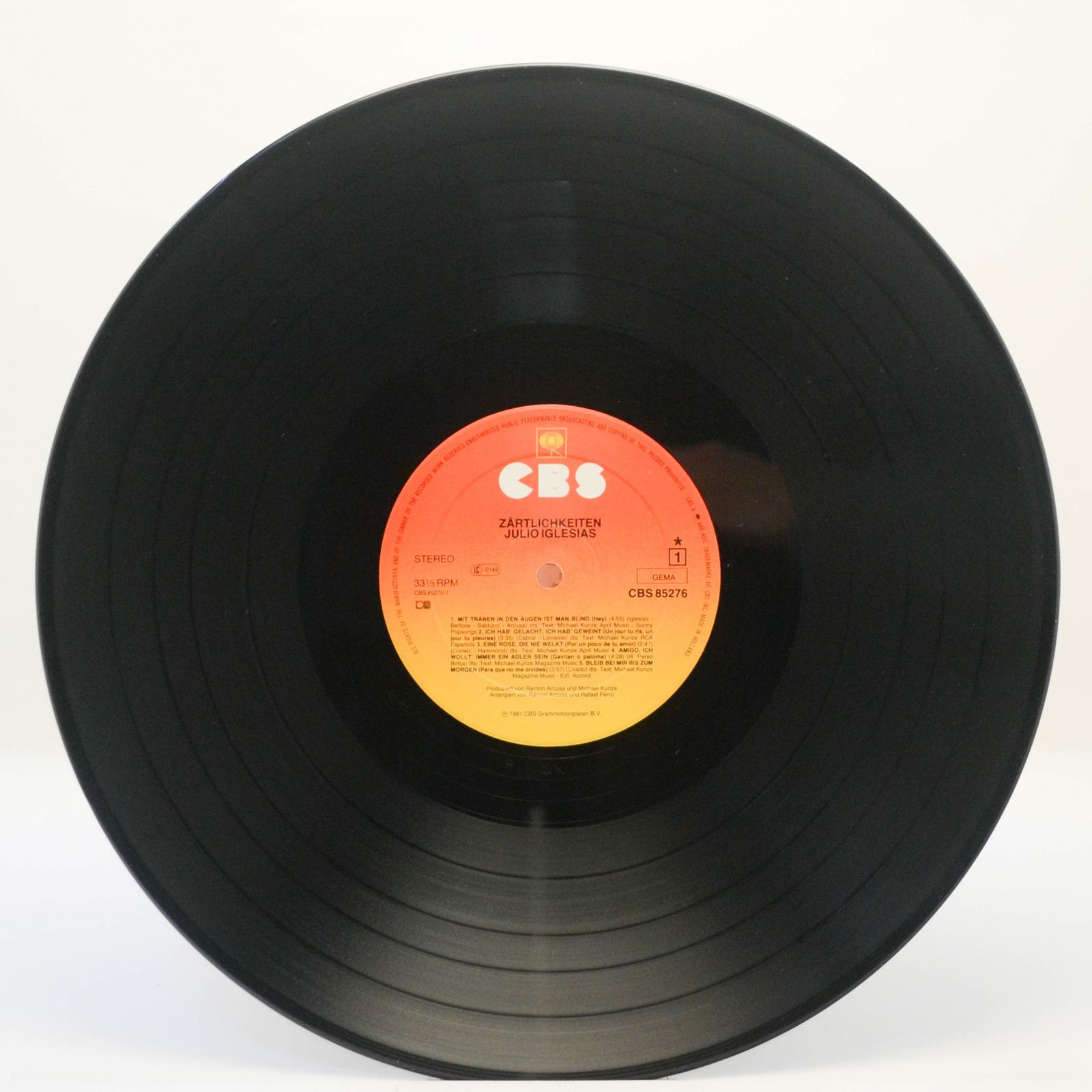 Julio Iglesias — Zärtlichkeiten, 1981