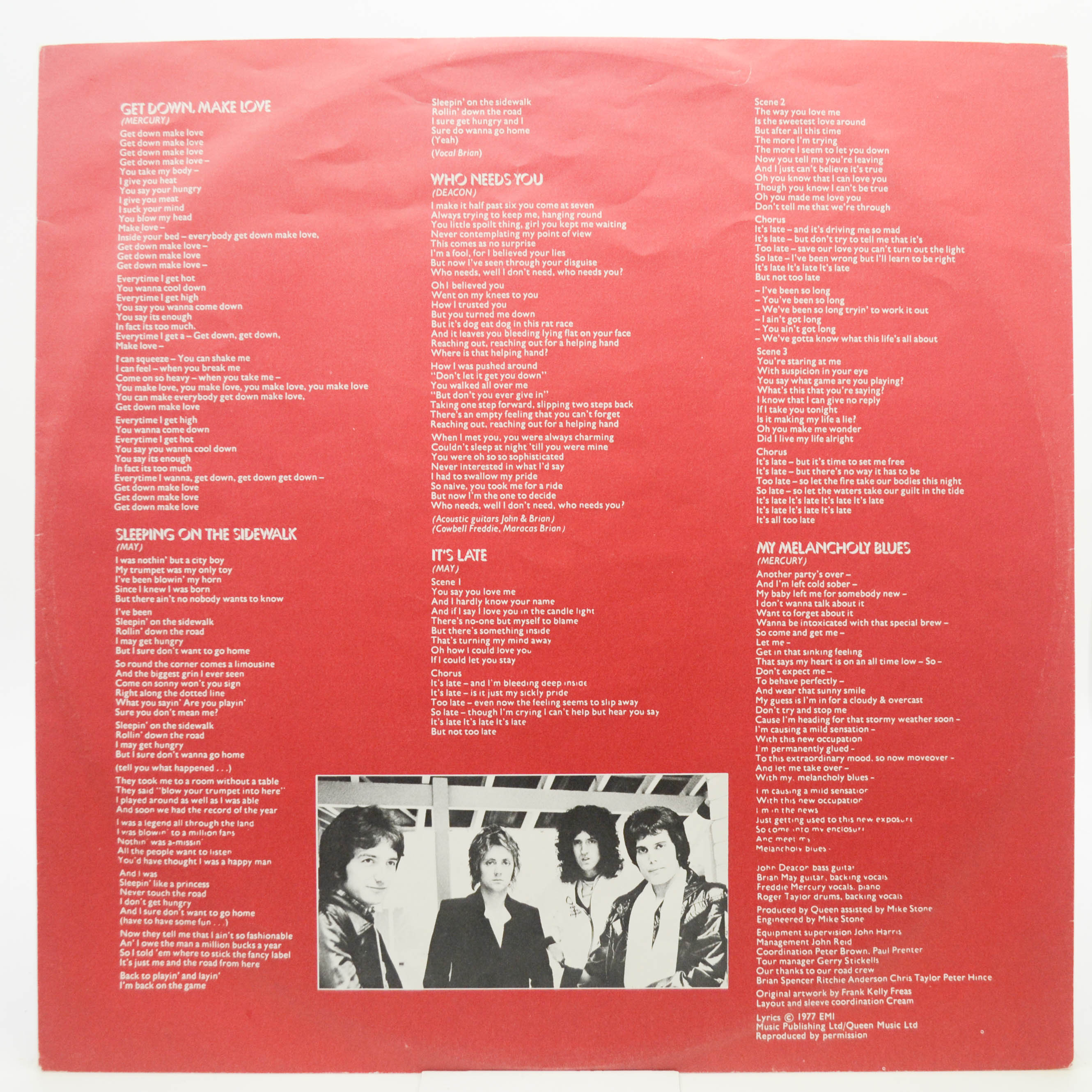 Queen — News Of The World, 1977