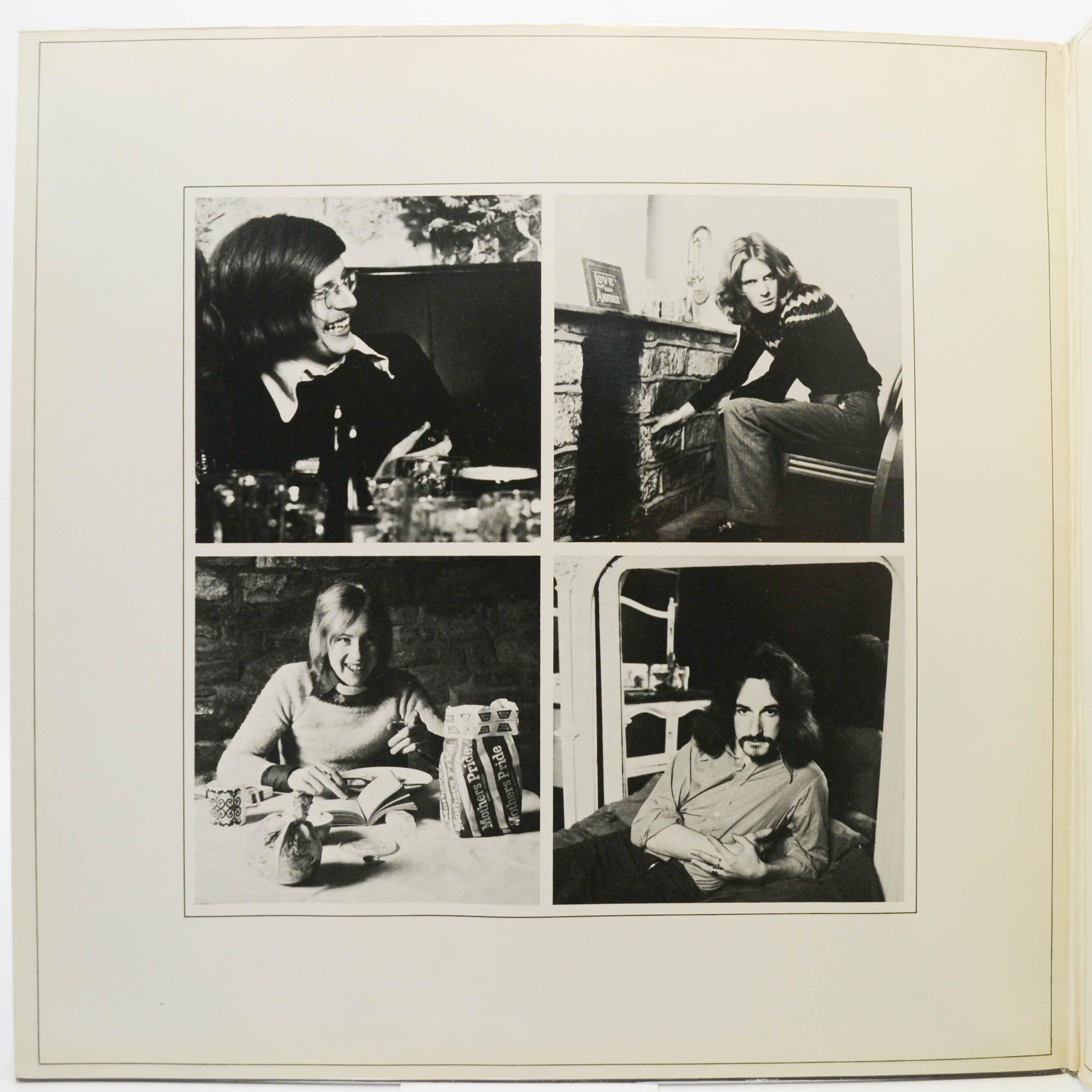 Barclay James Harvest — Barclay James Harvest, 1970