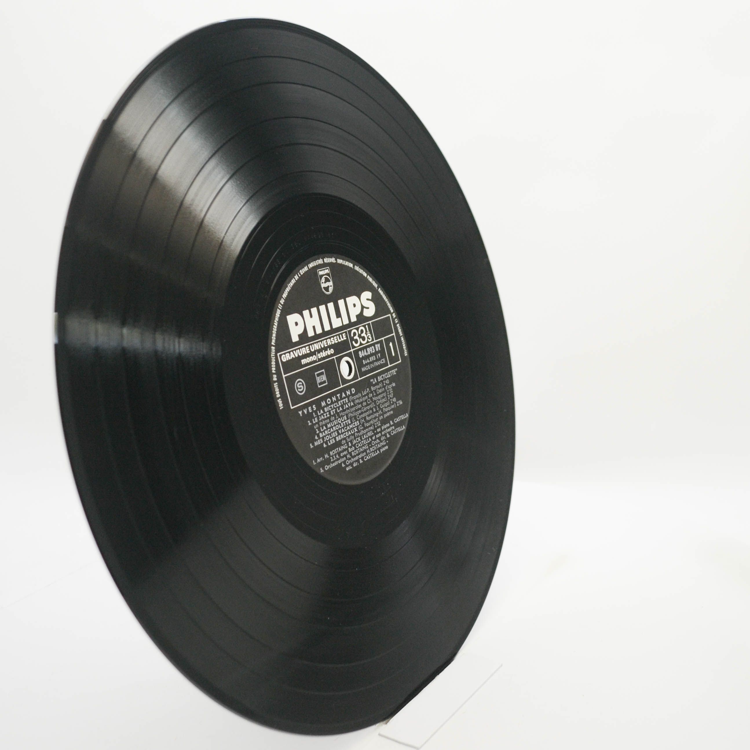 Yves Montand — La Bicyclette (1-st, France), 1968