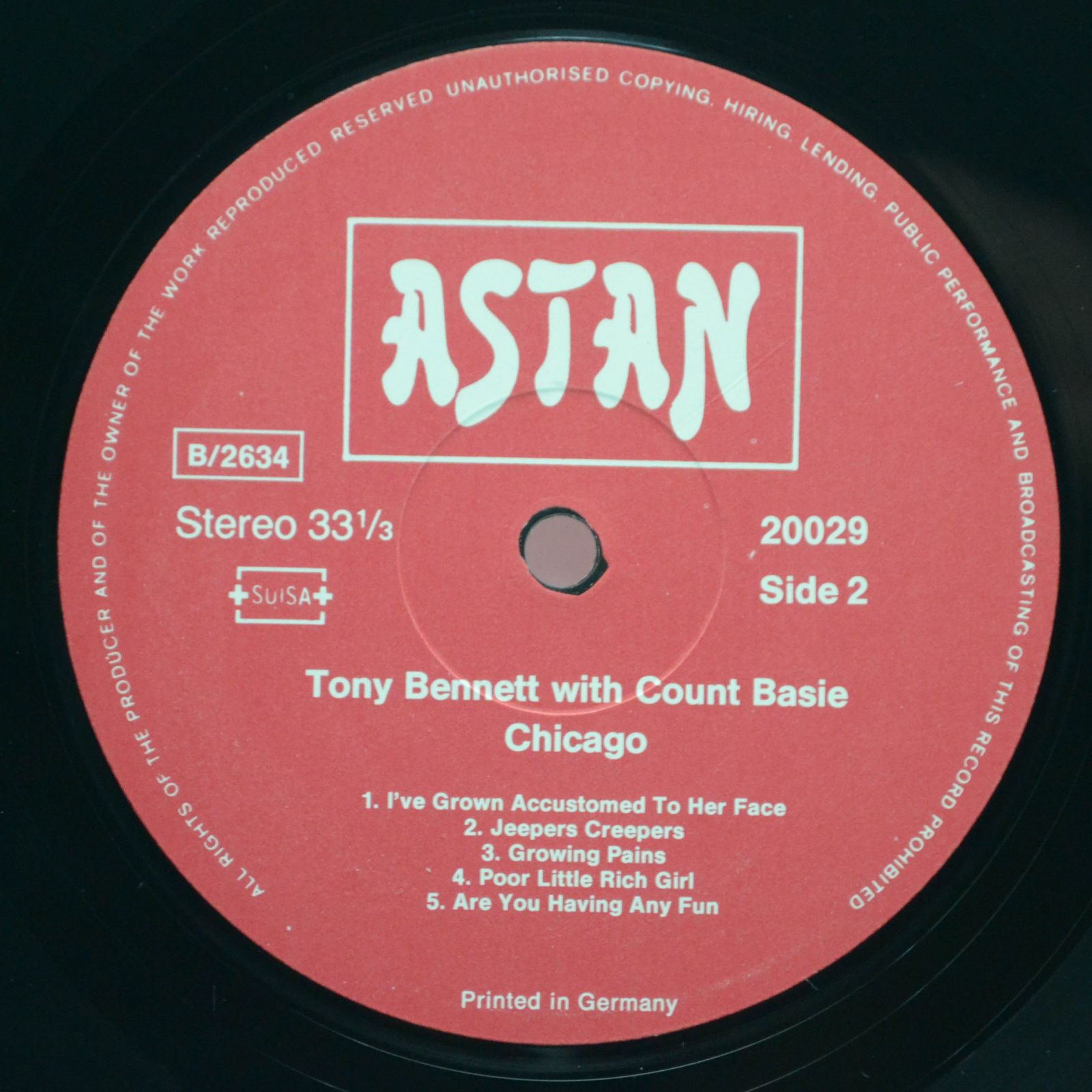 Tony Bennet featuring: Count Basie — "Jeepers Creepers", 1984