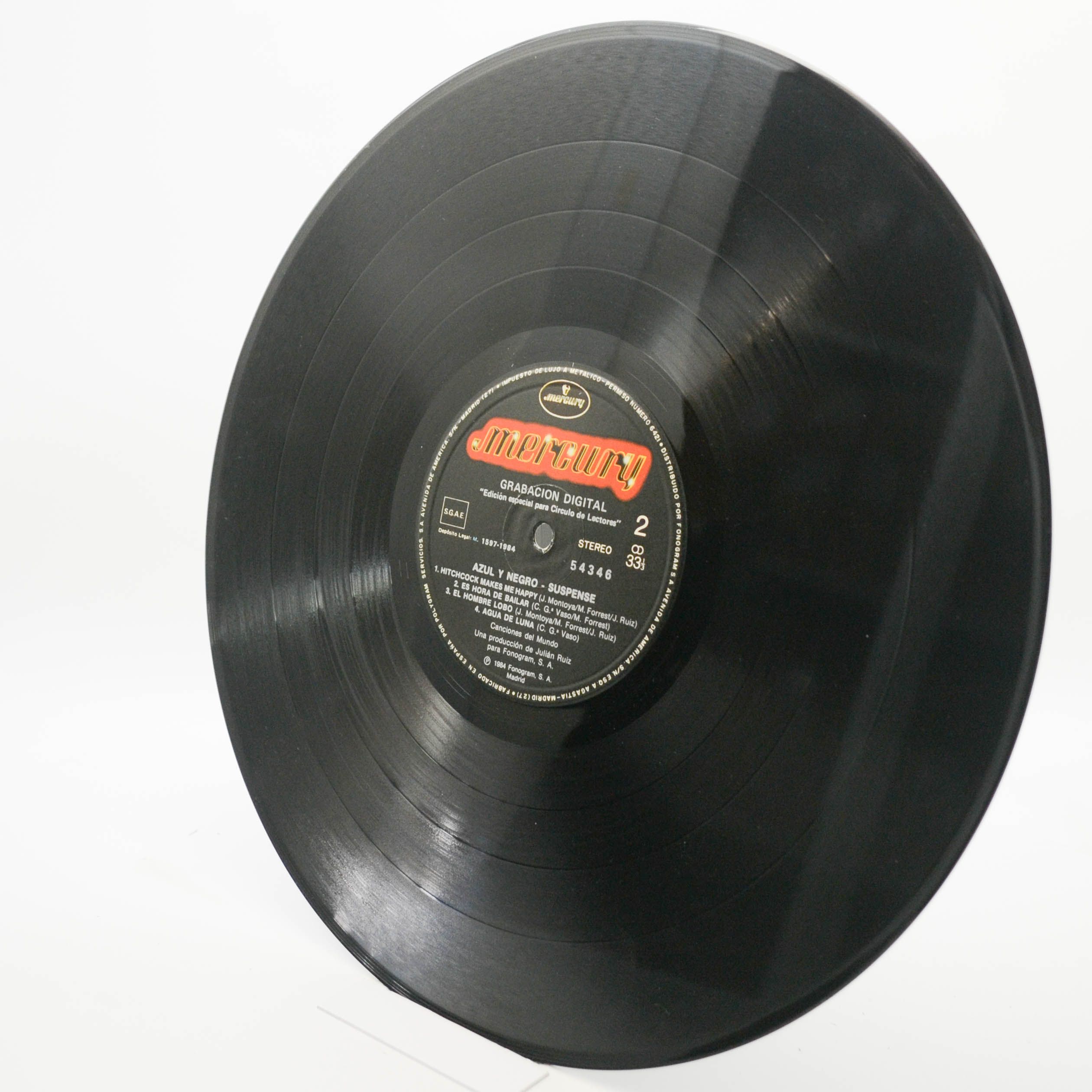 Azul Y Negro — Suspense, 1984