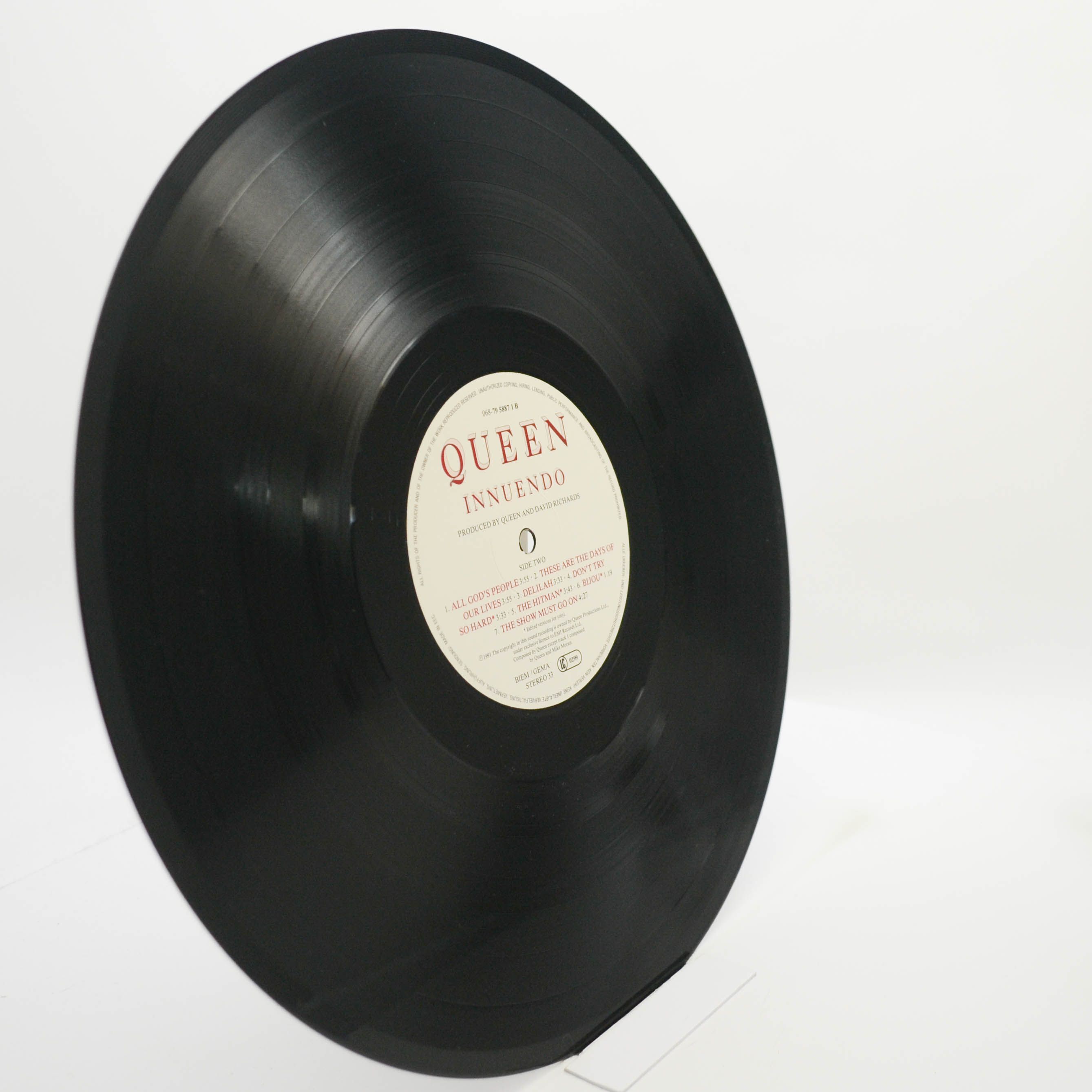 Queen — Innuendo, 1991