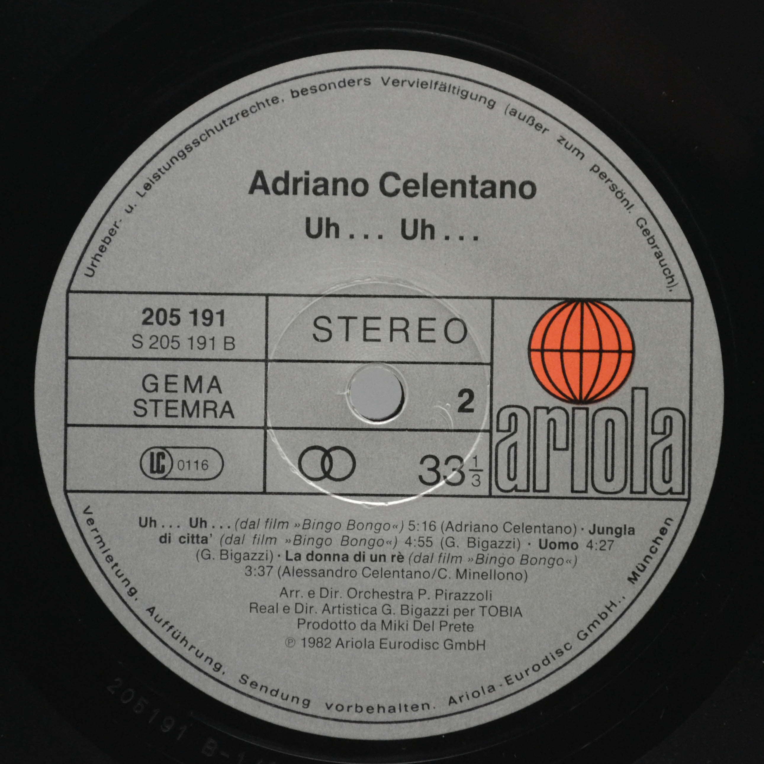 Adriano Celentano — Uh… Uh…, 1982