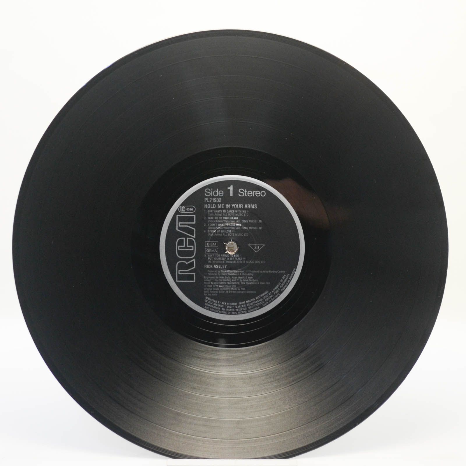 Rick Astley — Hold Me In Your Arms, 1988