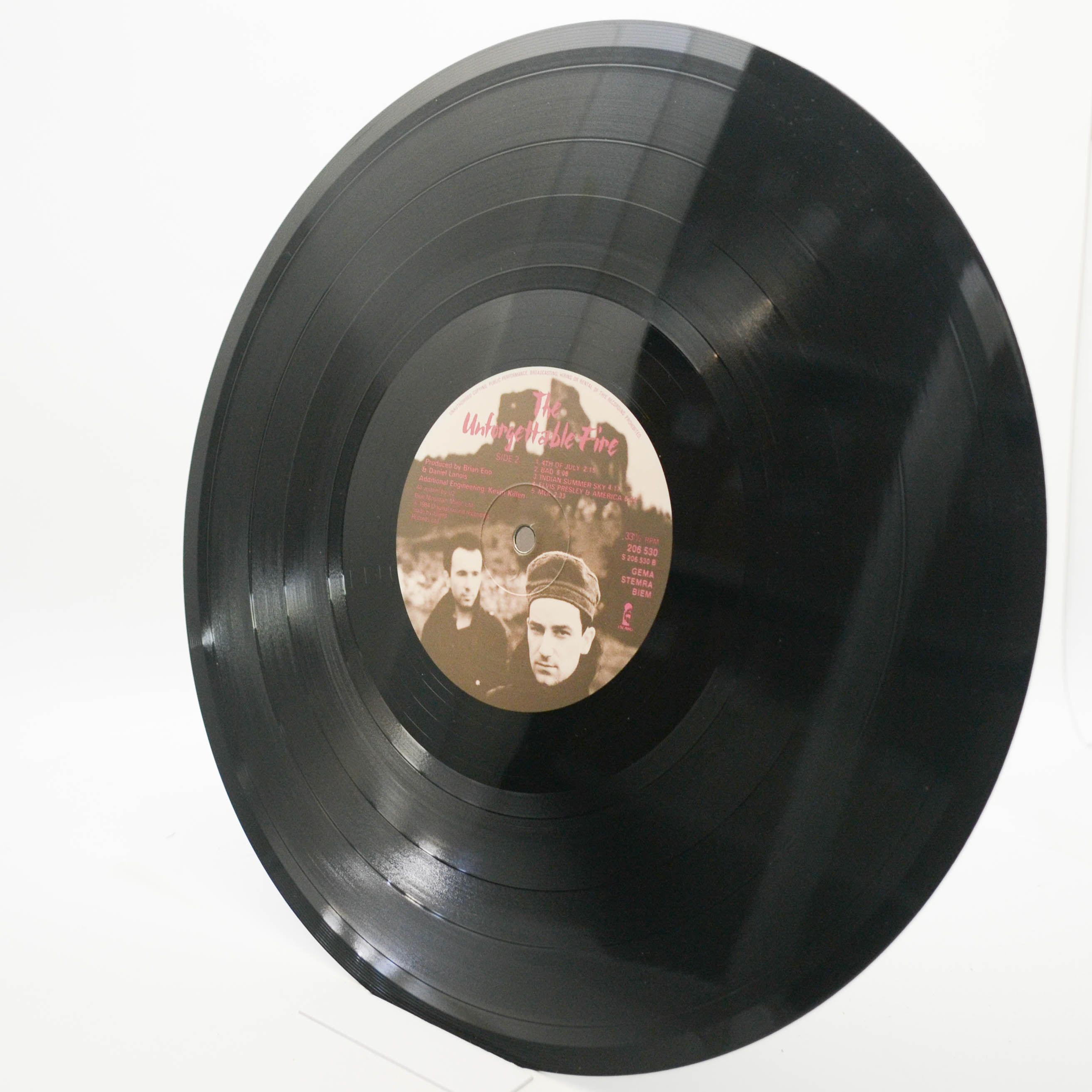 U2 — The Unforgettable Fire, 1985