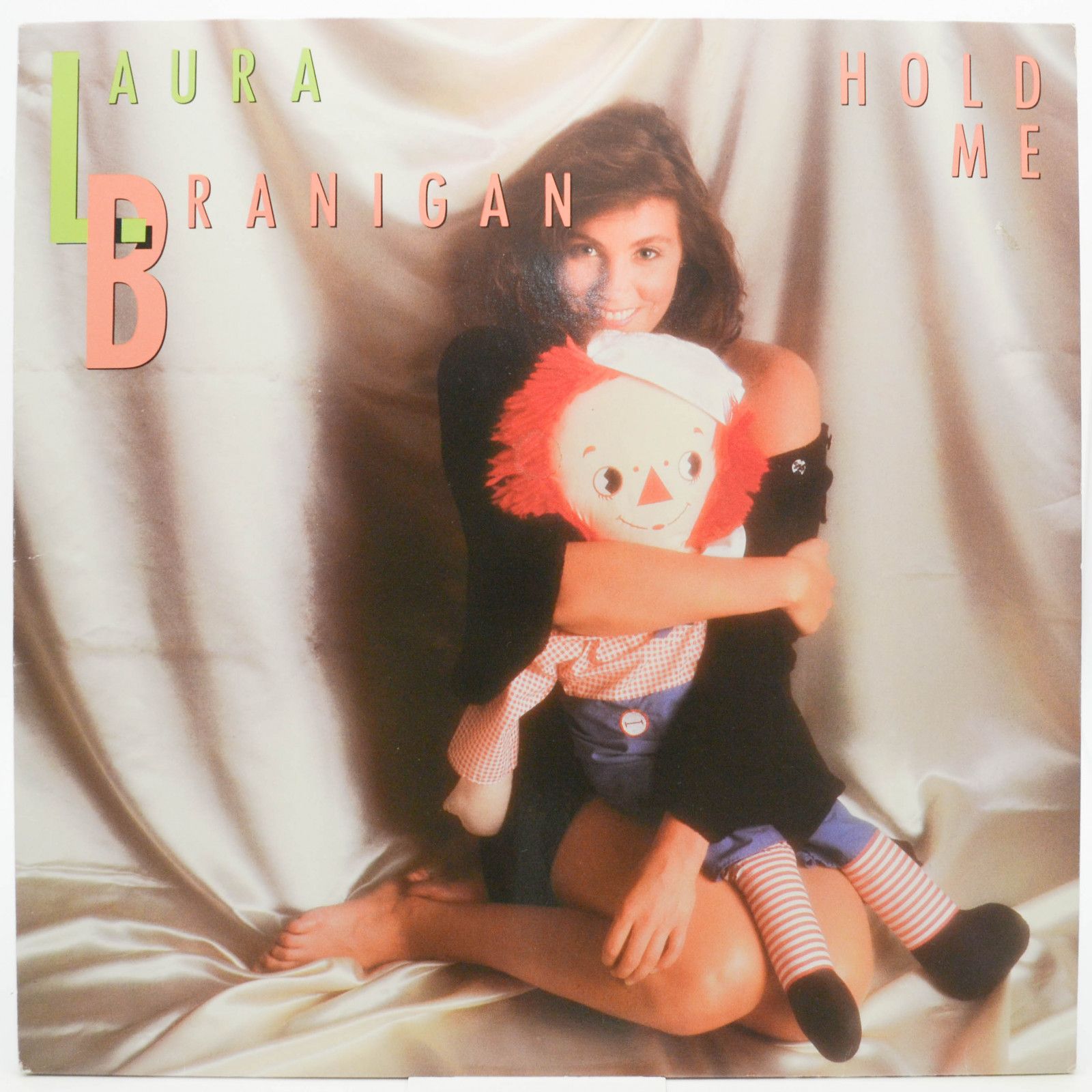 Laura Branigan — Hold Me, 1985