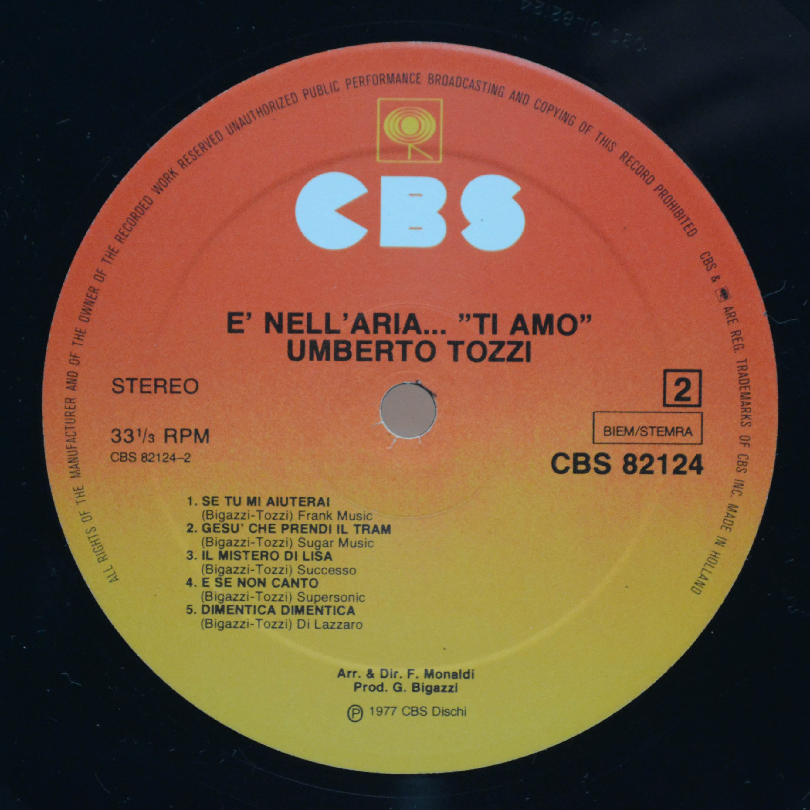 Umberto Tozzi — È Nell'Aria...Ti Amo, 1977