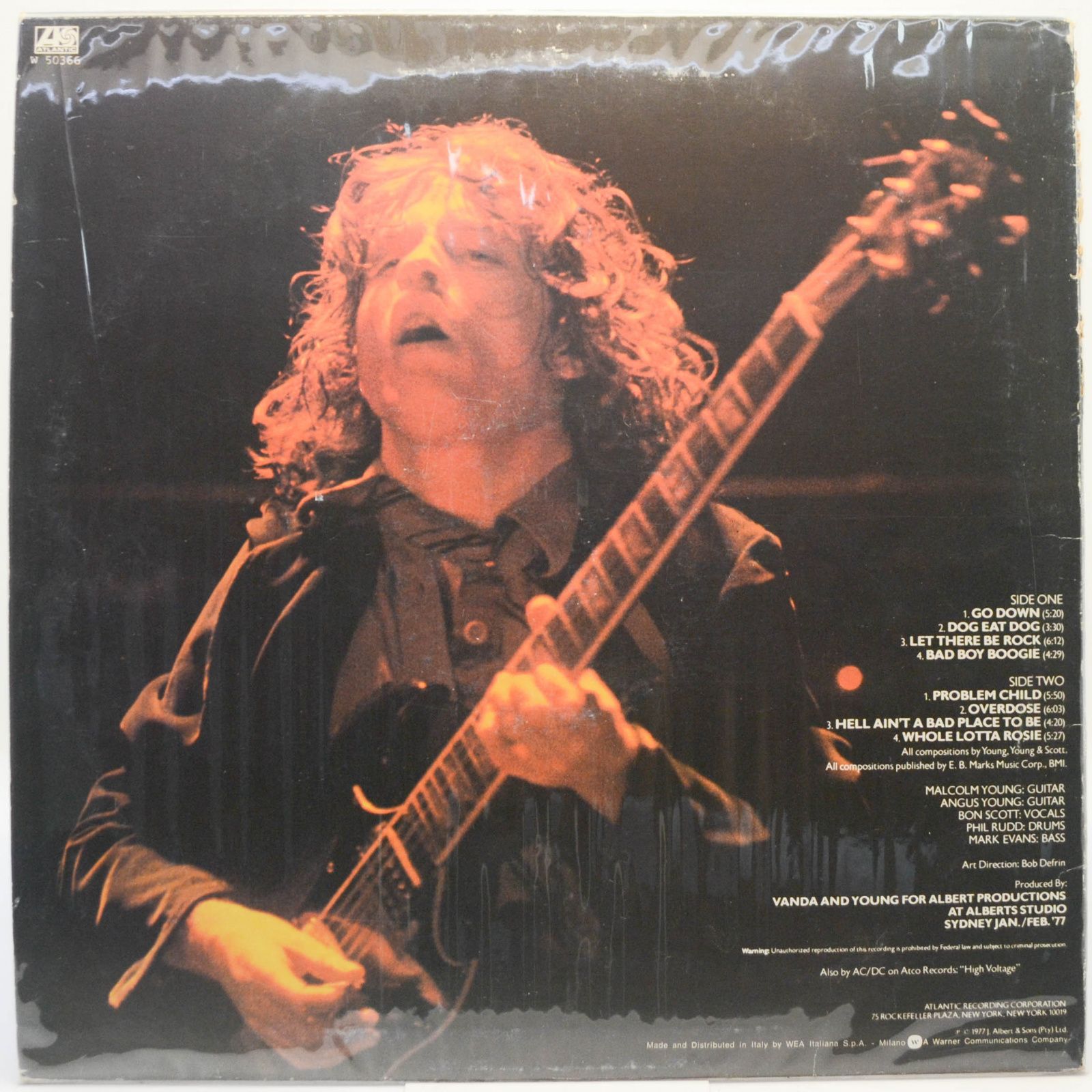 AC/DC — Let There Be Rock, 1977