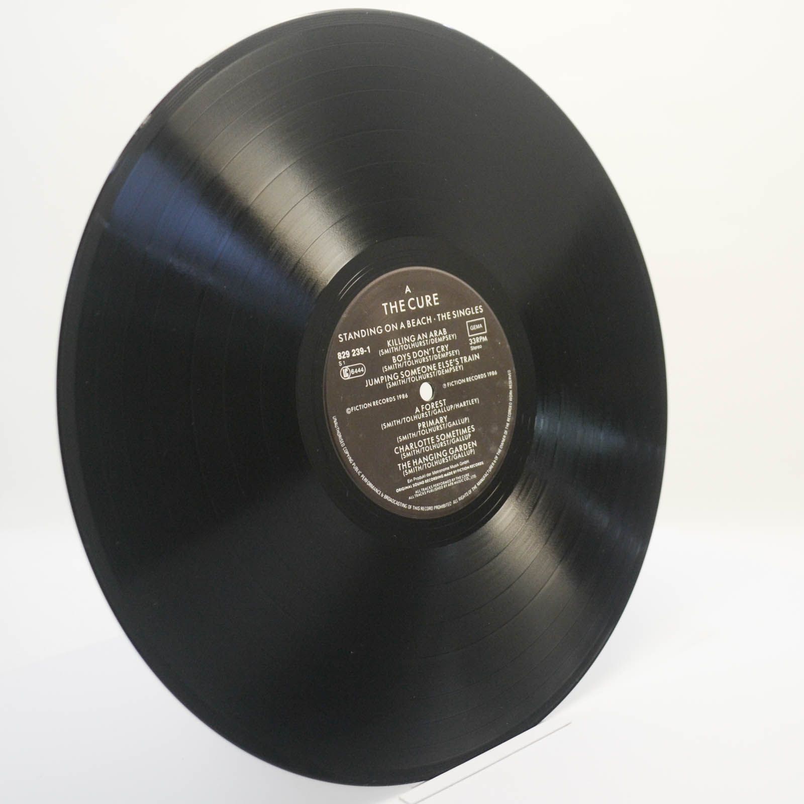 Cure — Standing On A Beach · The Singles, 1986