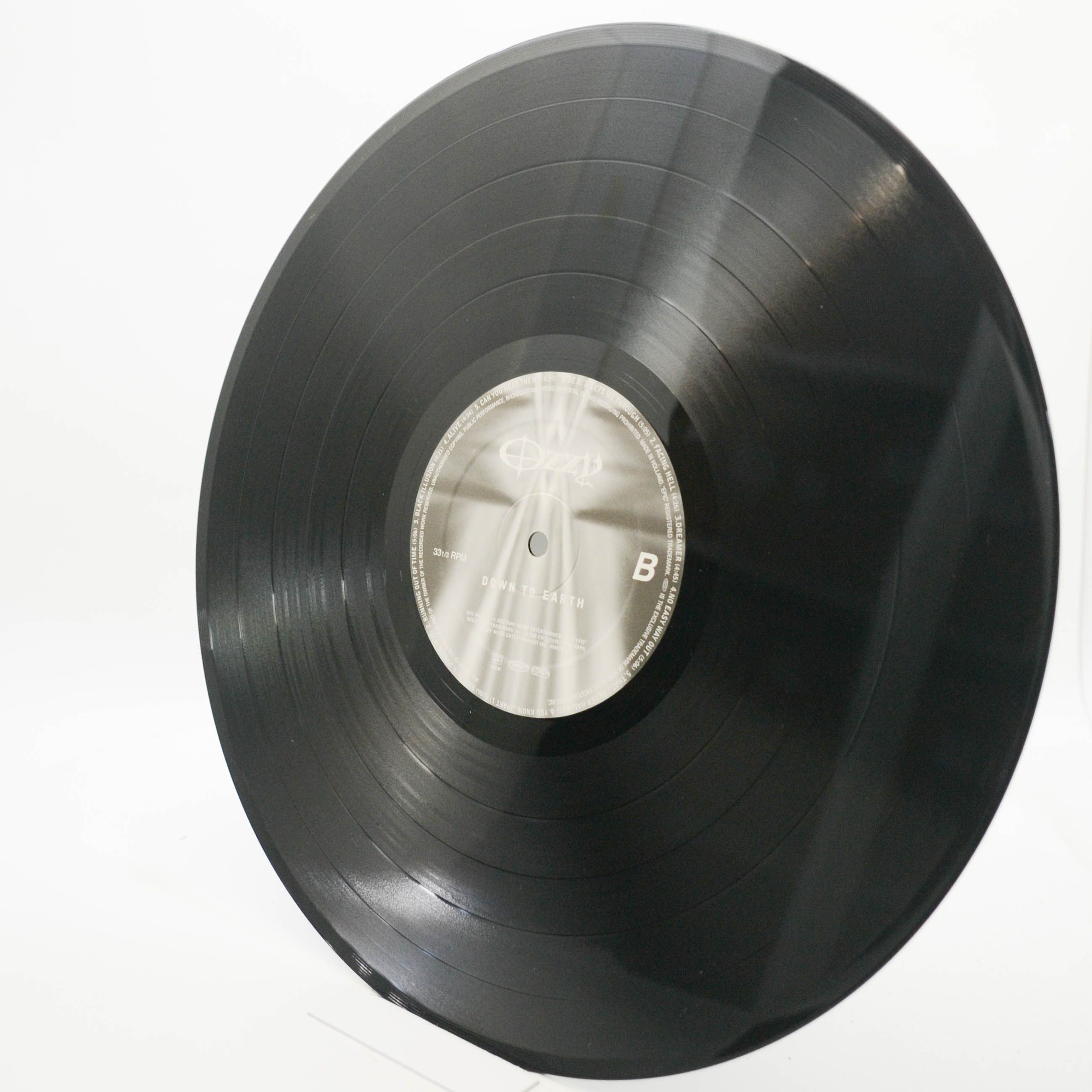 Ozzy Osbourne — Down To Earth, 2001