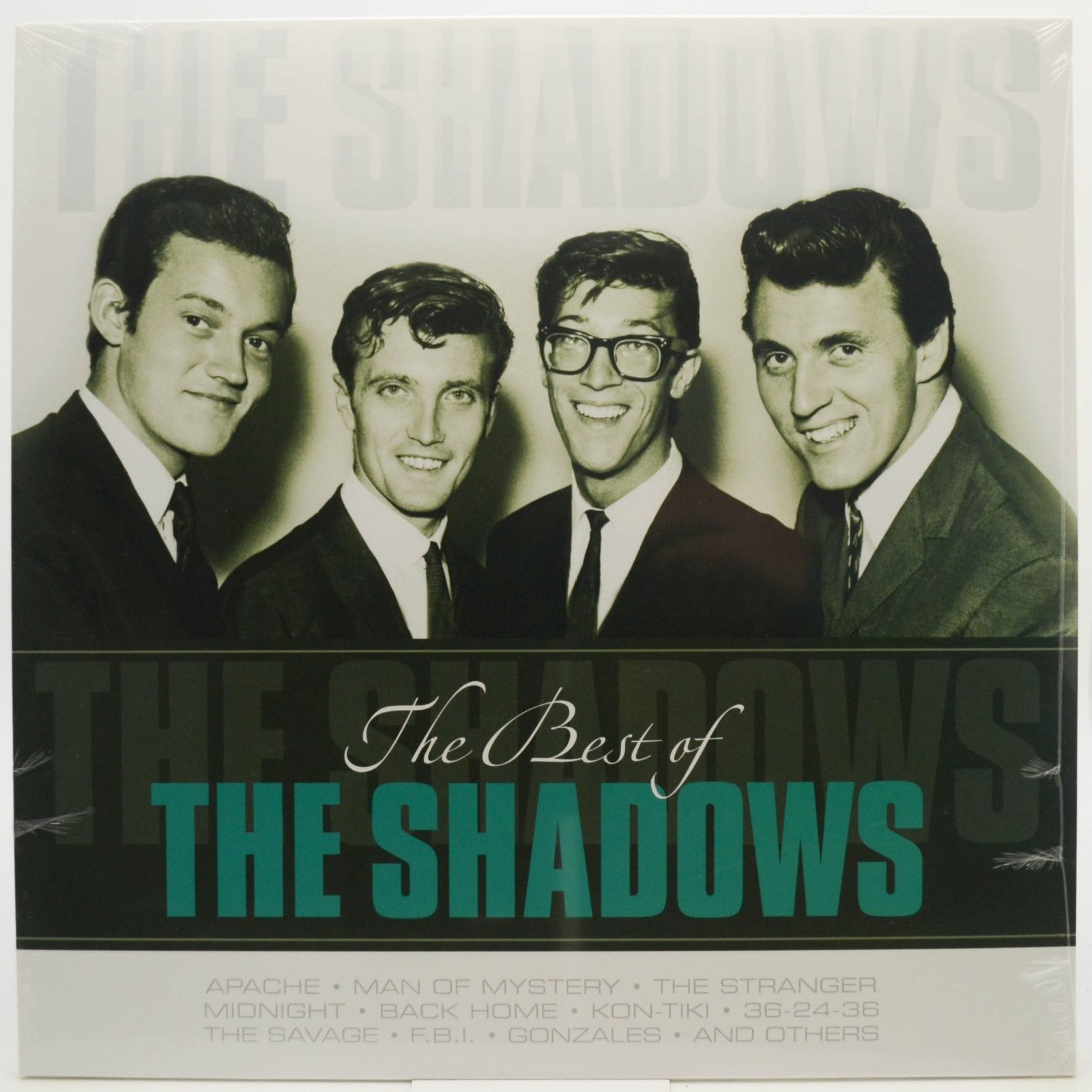 Shadows — The Best Of The Shadows, 2012