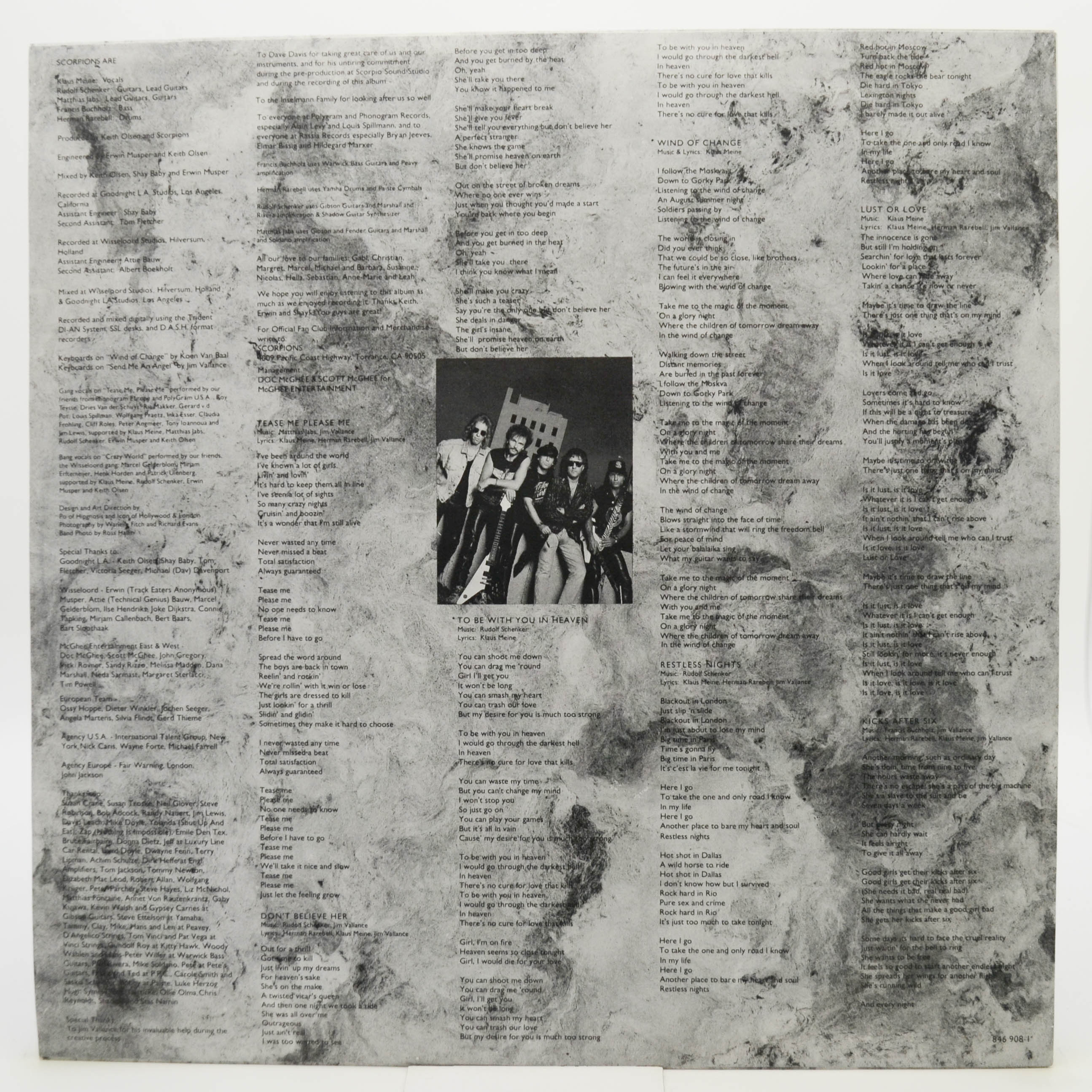 Scorpions — Crazy World, 1990