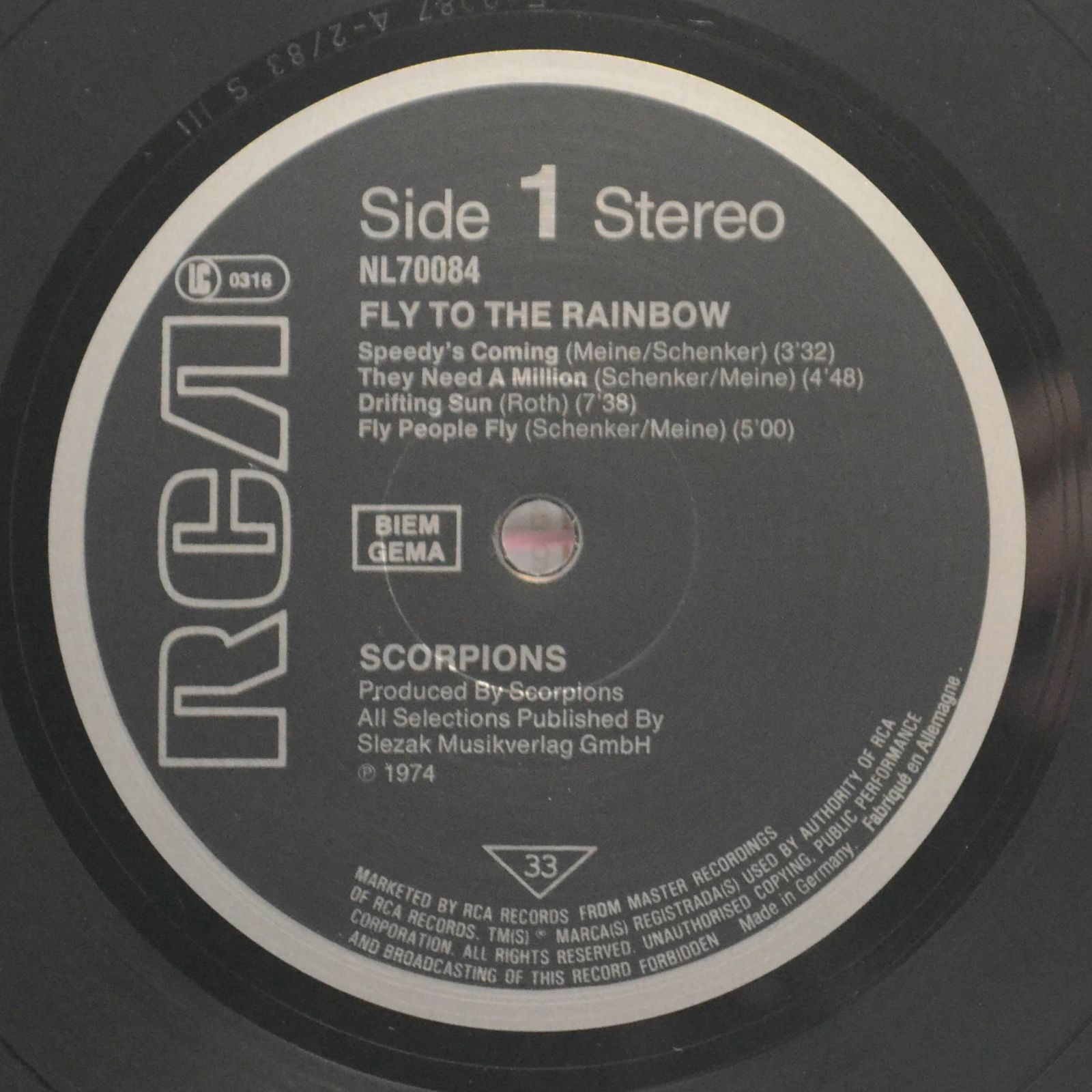 Scorpions — Fly To The Rainbow, 1983