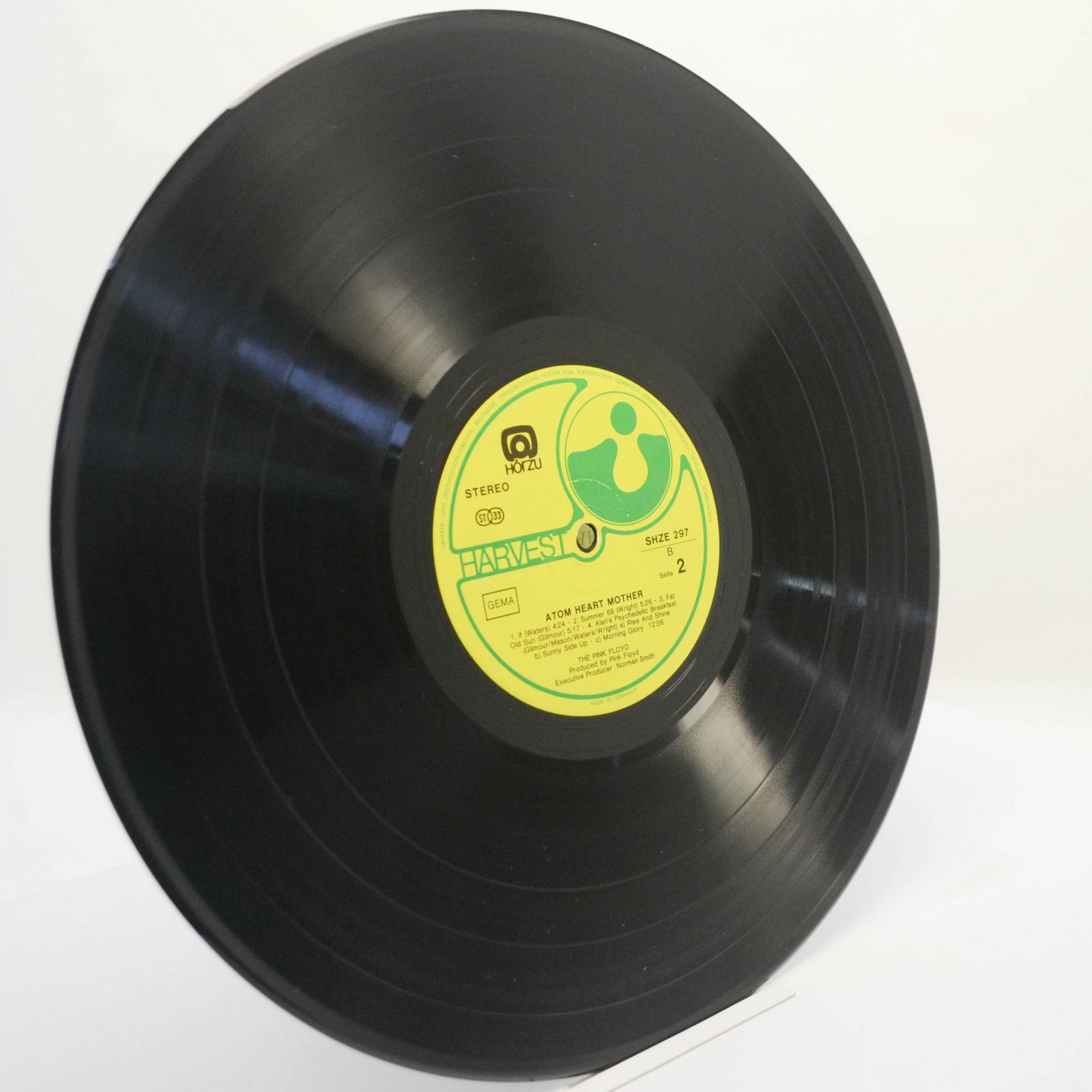 Pink Floyd — Atom Heart Mother, 1970