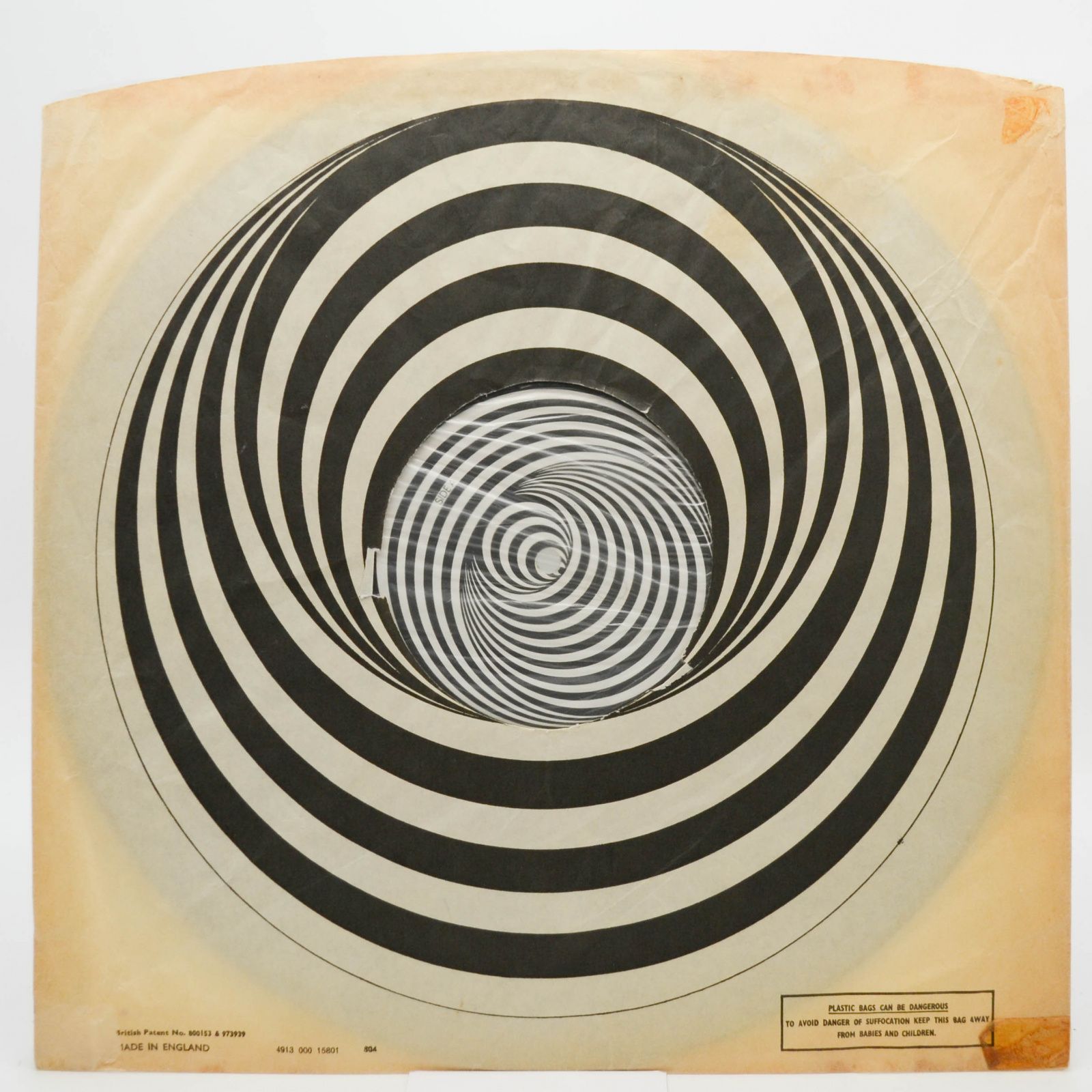 Black Sabbath — Black Sabbath (UK, Vertigo "Swirl"), 1970