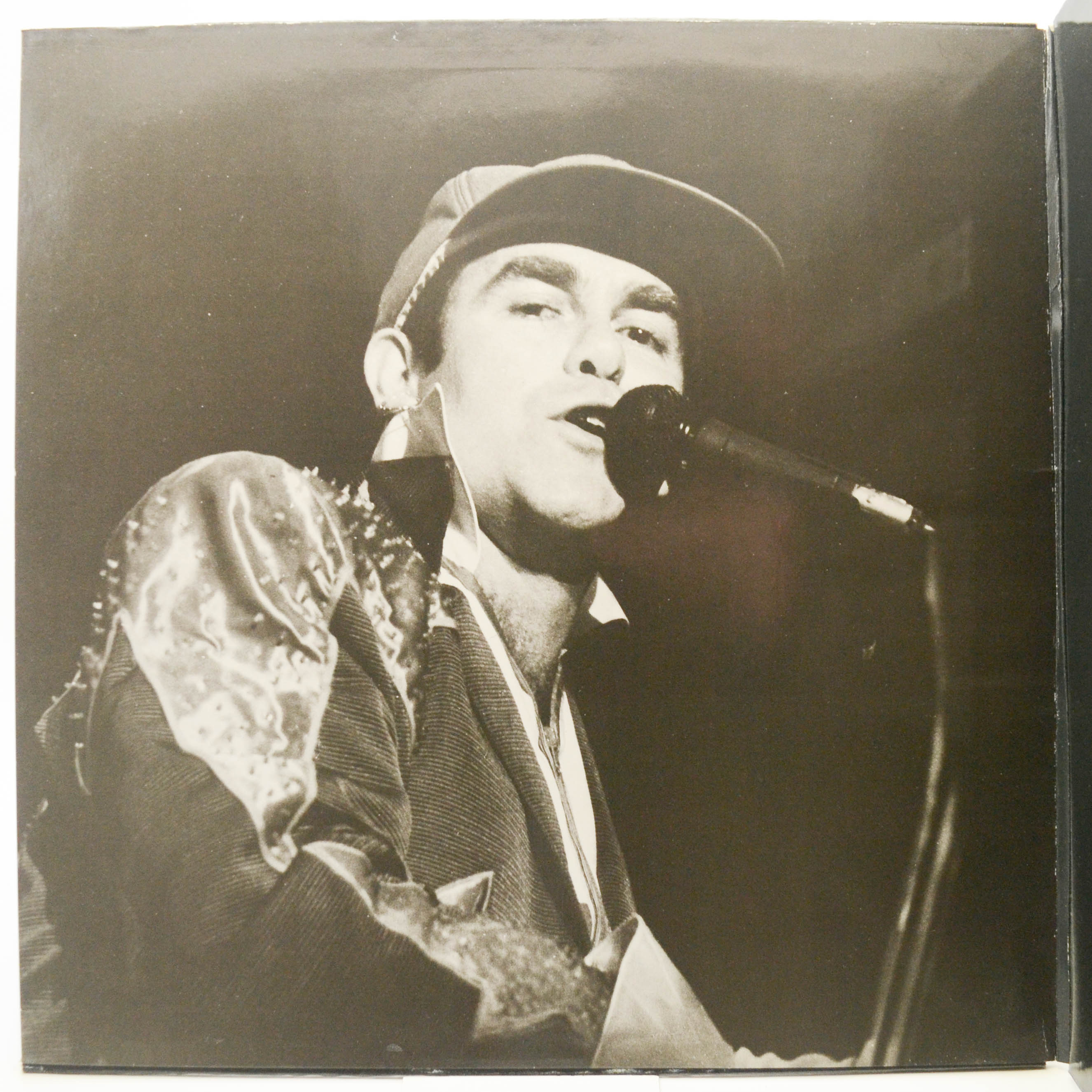 Elton John — Love Songs, 1983