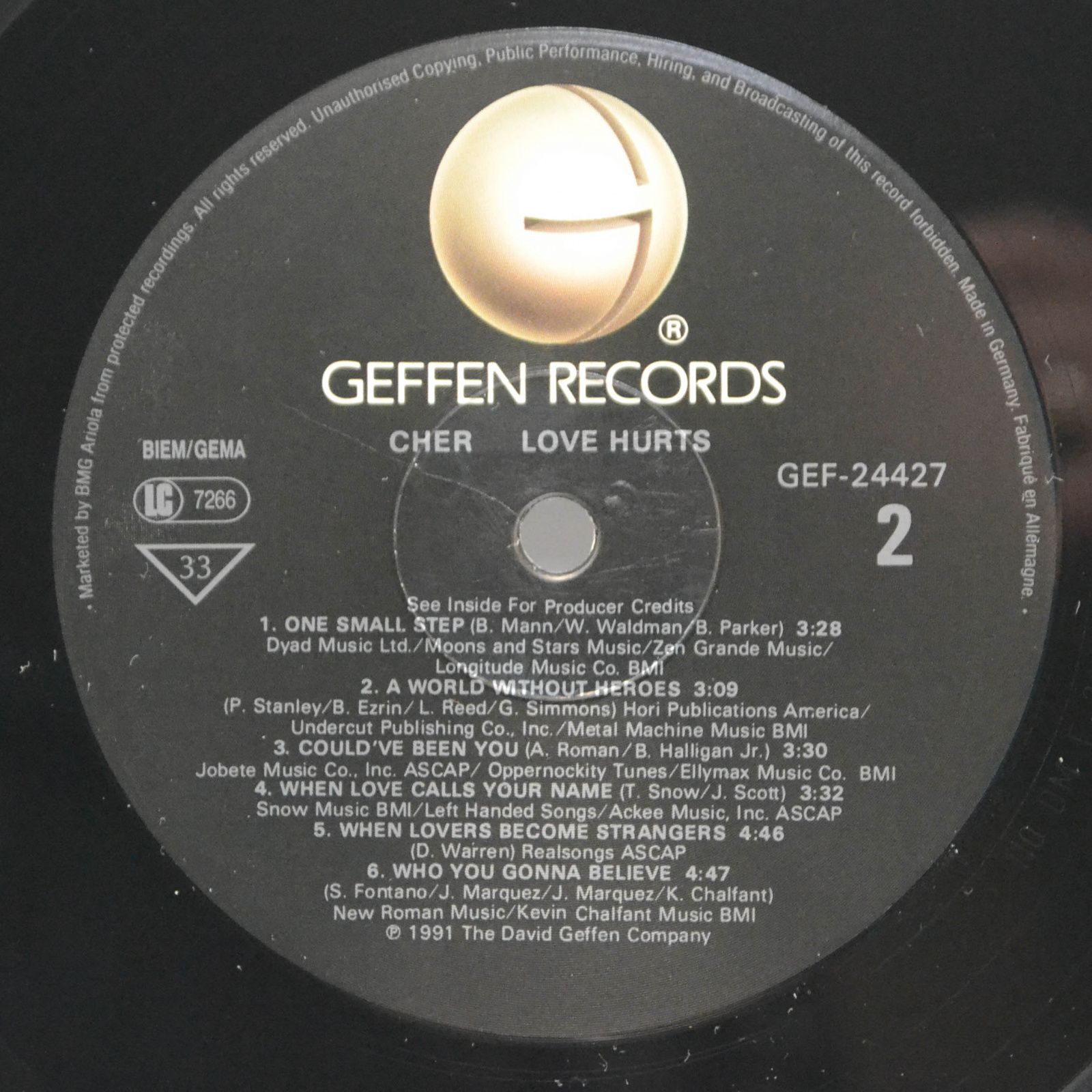 Cher — Love Hurts, 1991