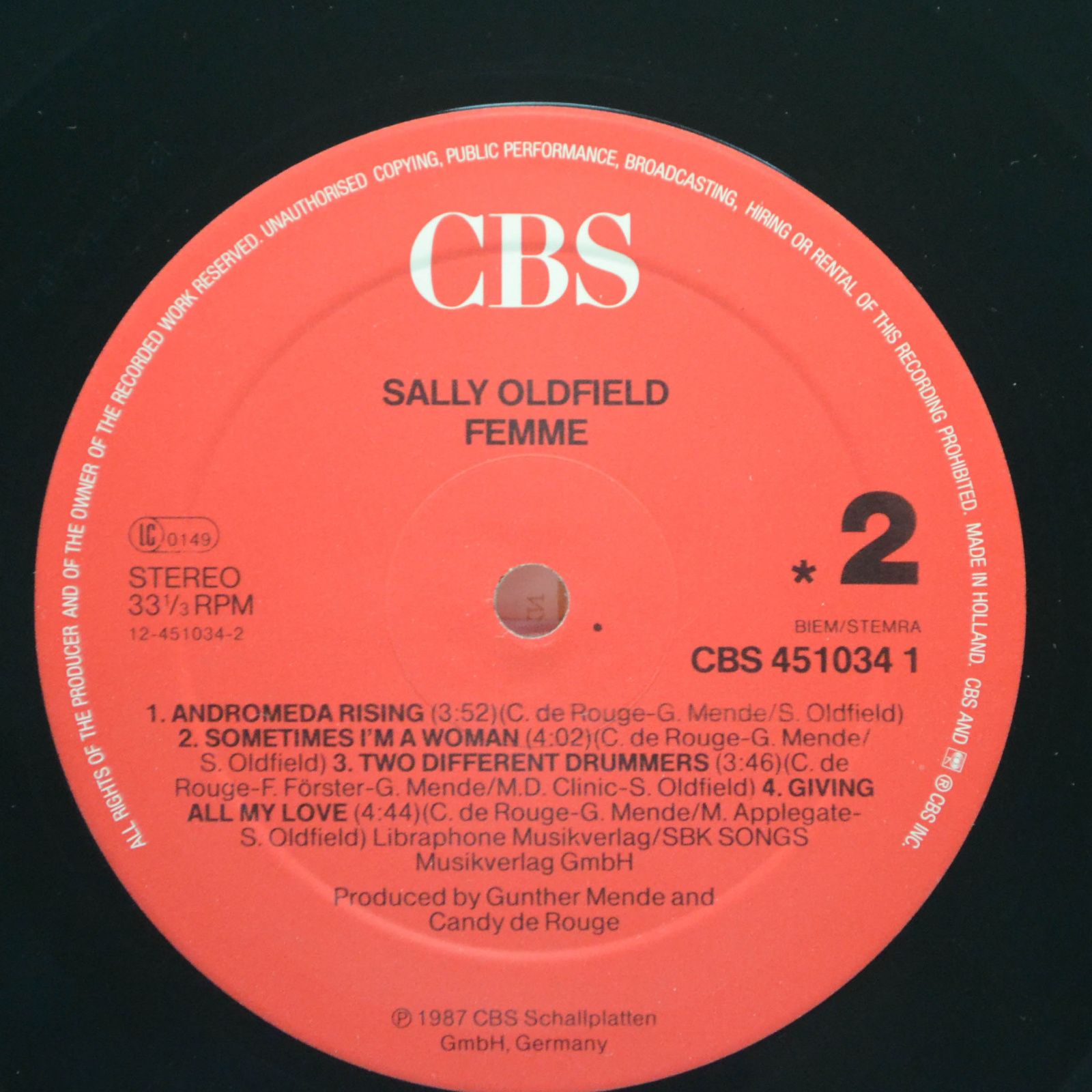 Sally Oldfield — Femme, 1987