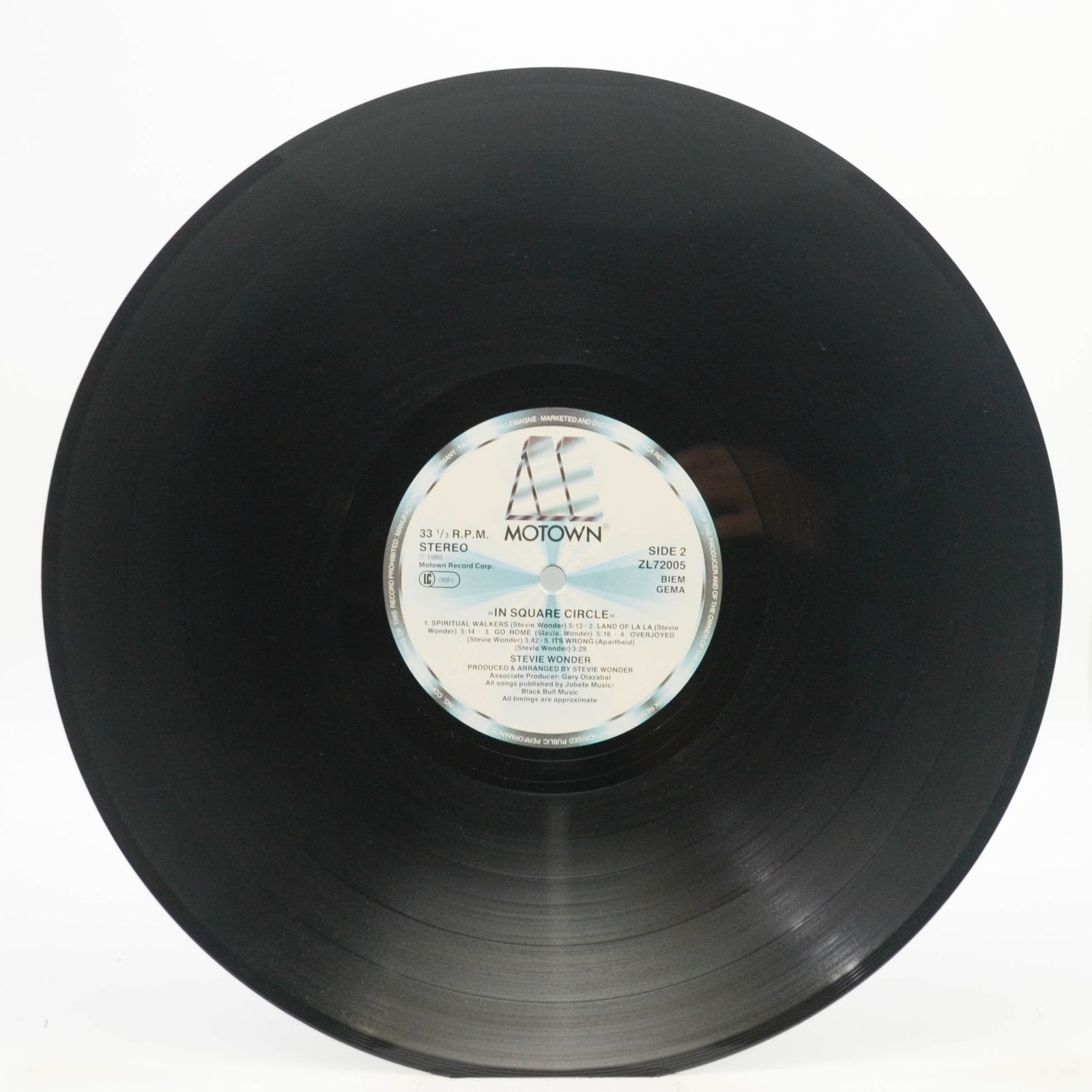 Stevie Wonder — In Square Circle (booklet), 1985