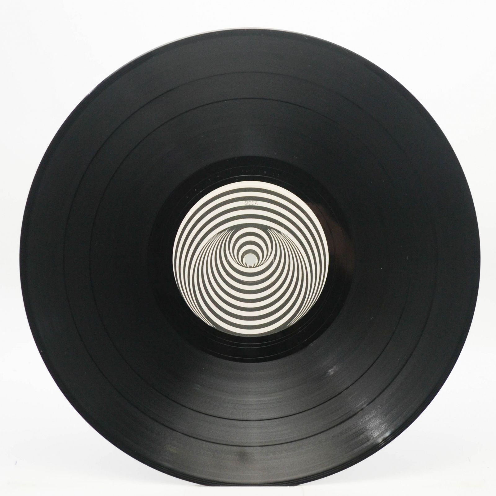 Black Sabbath — Black Sabbath (UK, Vertigo "Swirl"), 1970