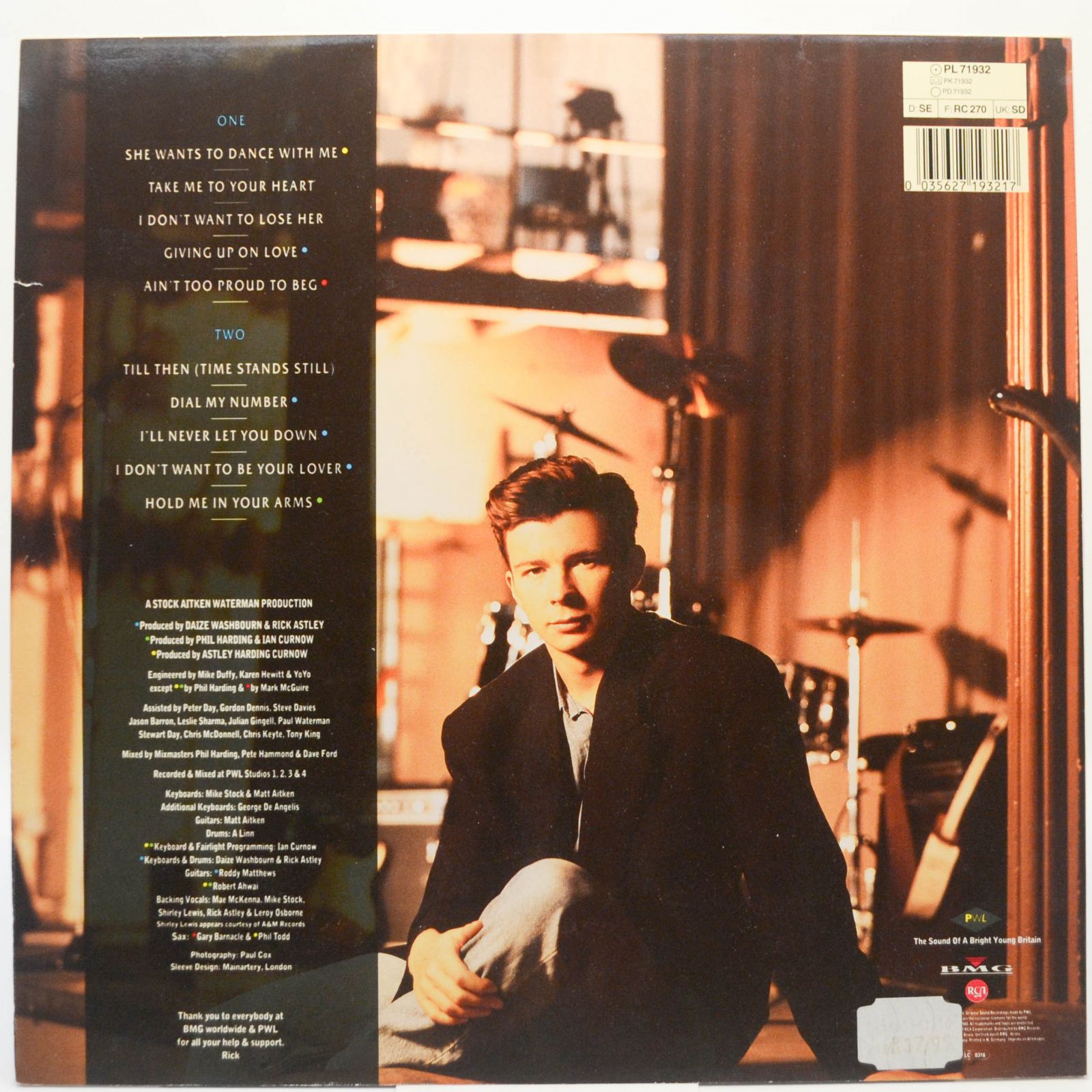 Rick Astley — Hold Me In Your Arms, 1988