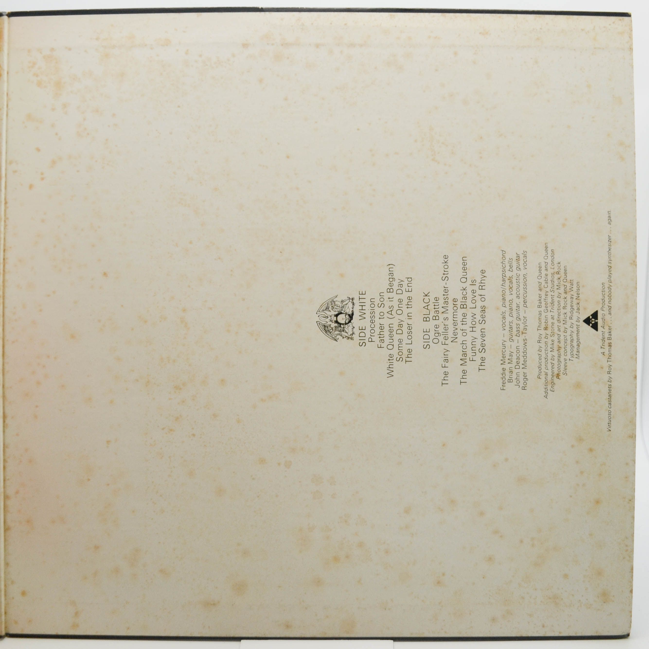 Queen — Queen II, 1974