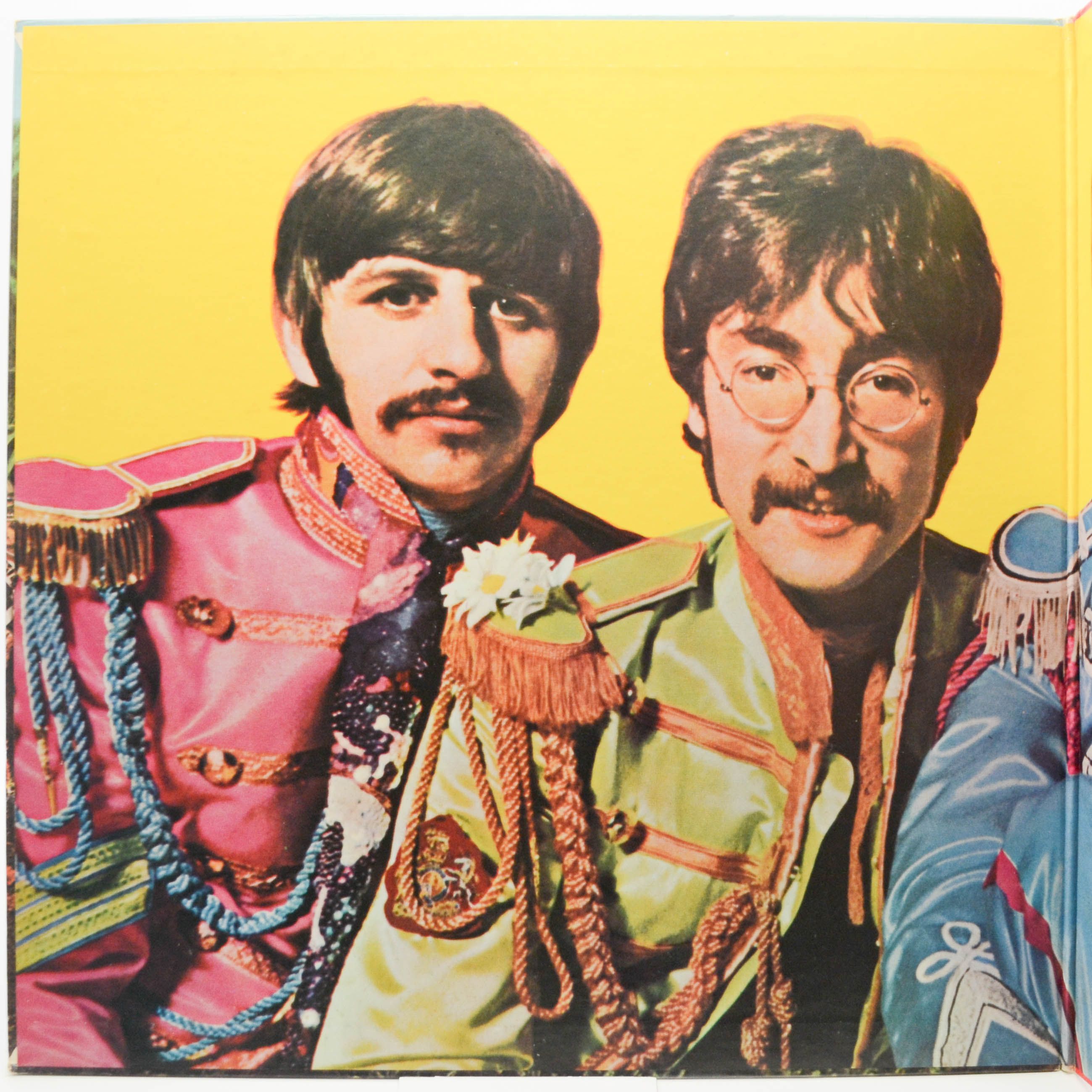 Beatles — Sgt. Pepper's Lonely Hearts Club Band, 1967