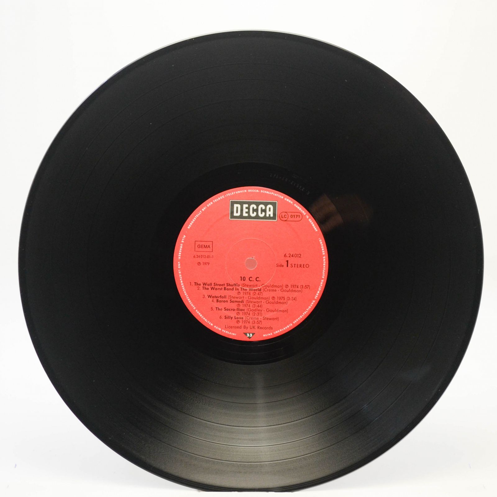 10 C.C. — 10 C.C., 1979