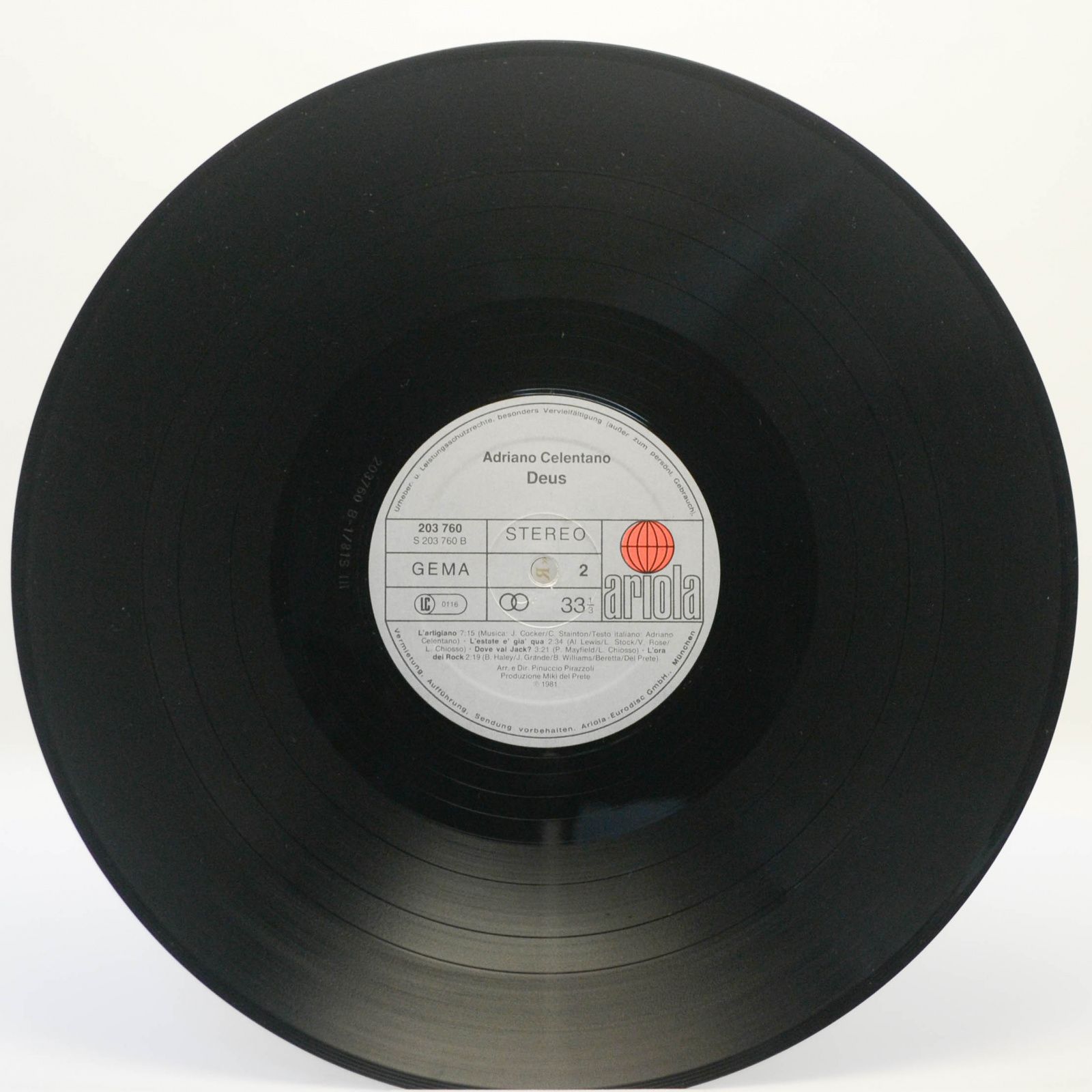 Adriano Celentano — Deus, 1981