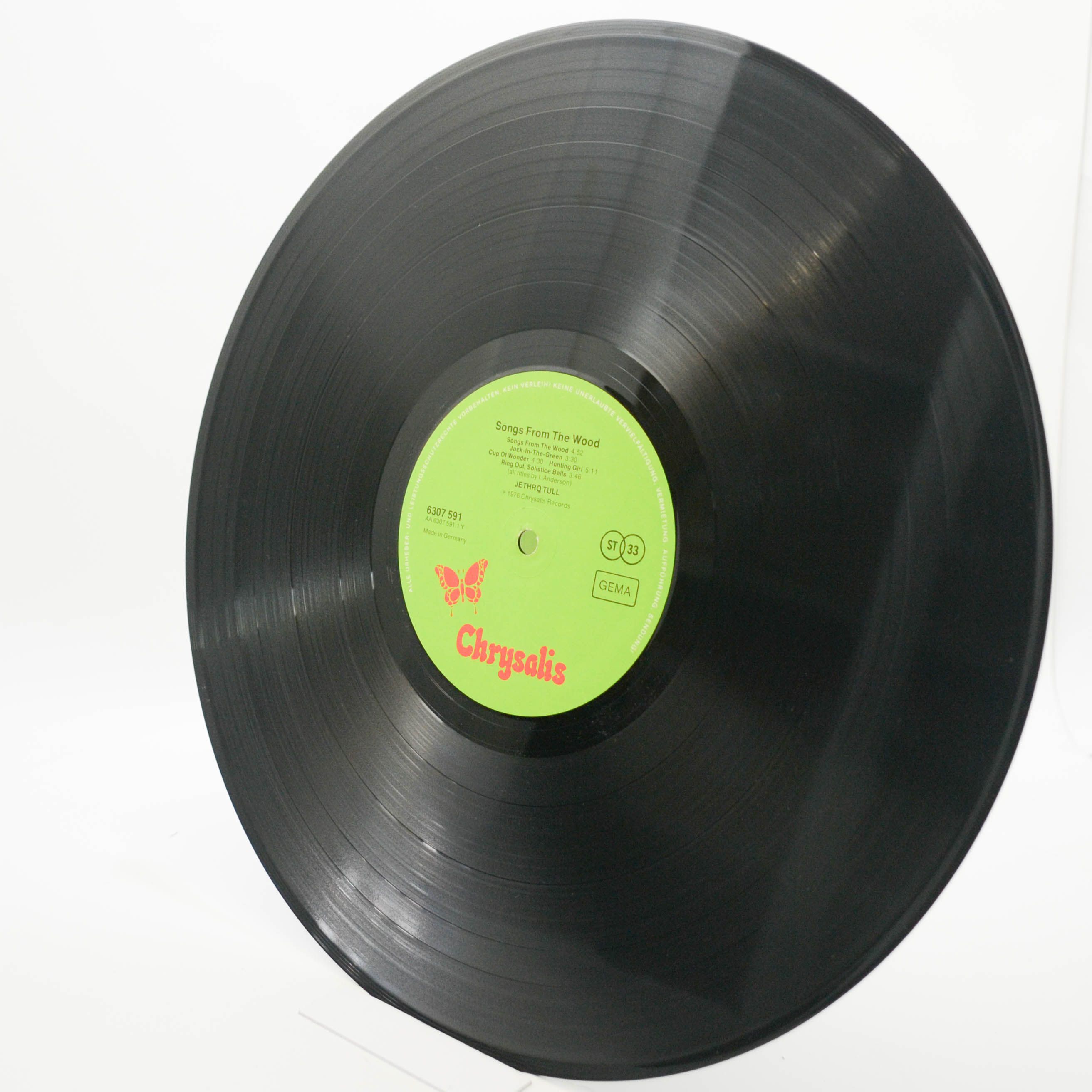 Jethro Tull — Songs From The Wood, 1977