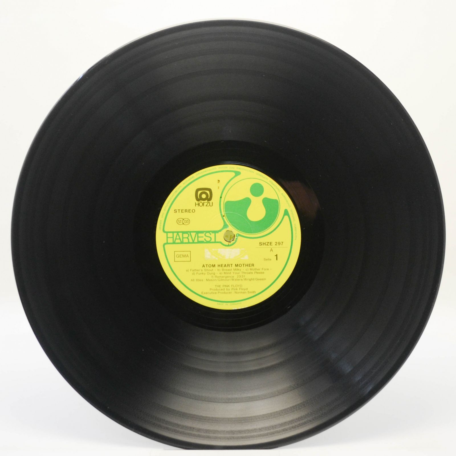 Pink Floyd — Atom Heart Mother, 1970