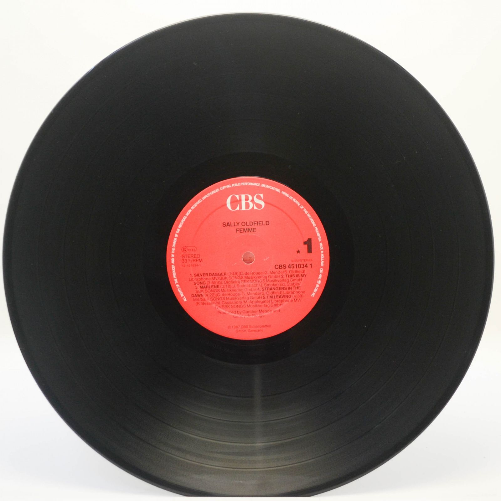 Sally Oldfield — Femme, 1987