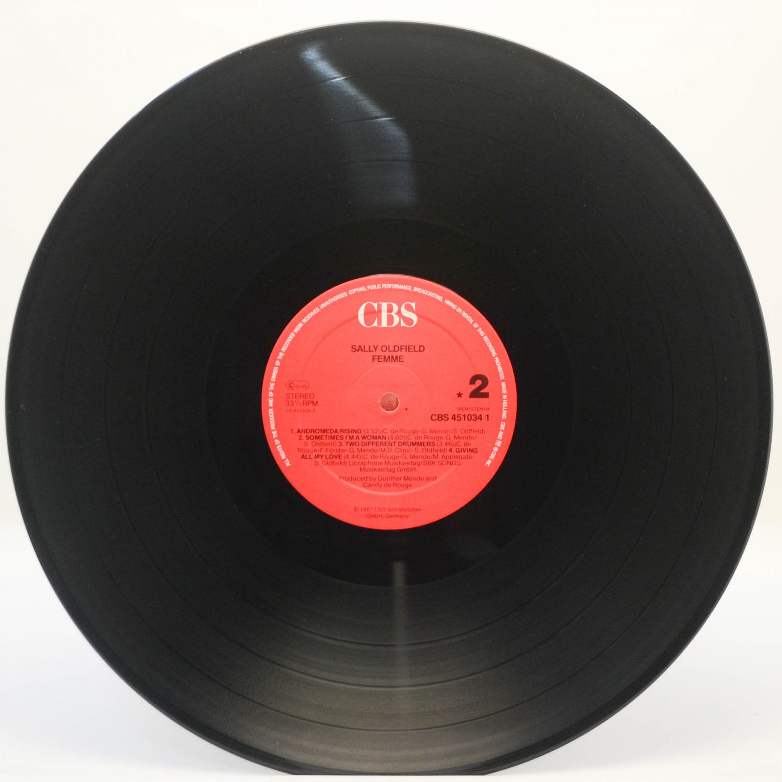 Sally Oldfield — Femme, 1987