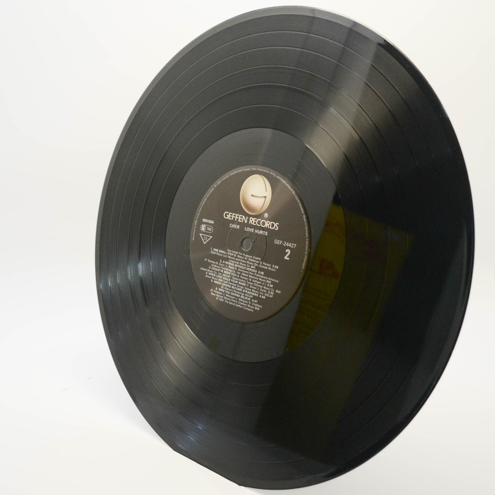 Cher — Love Hurts, 1991