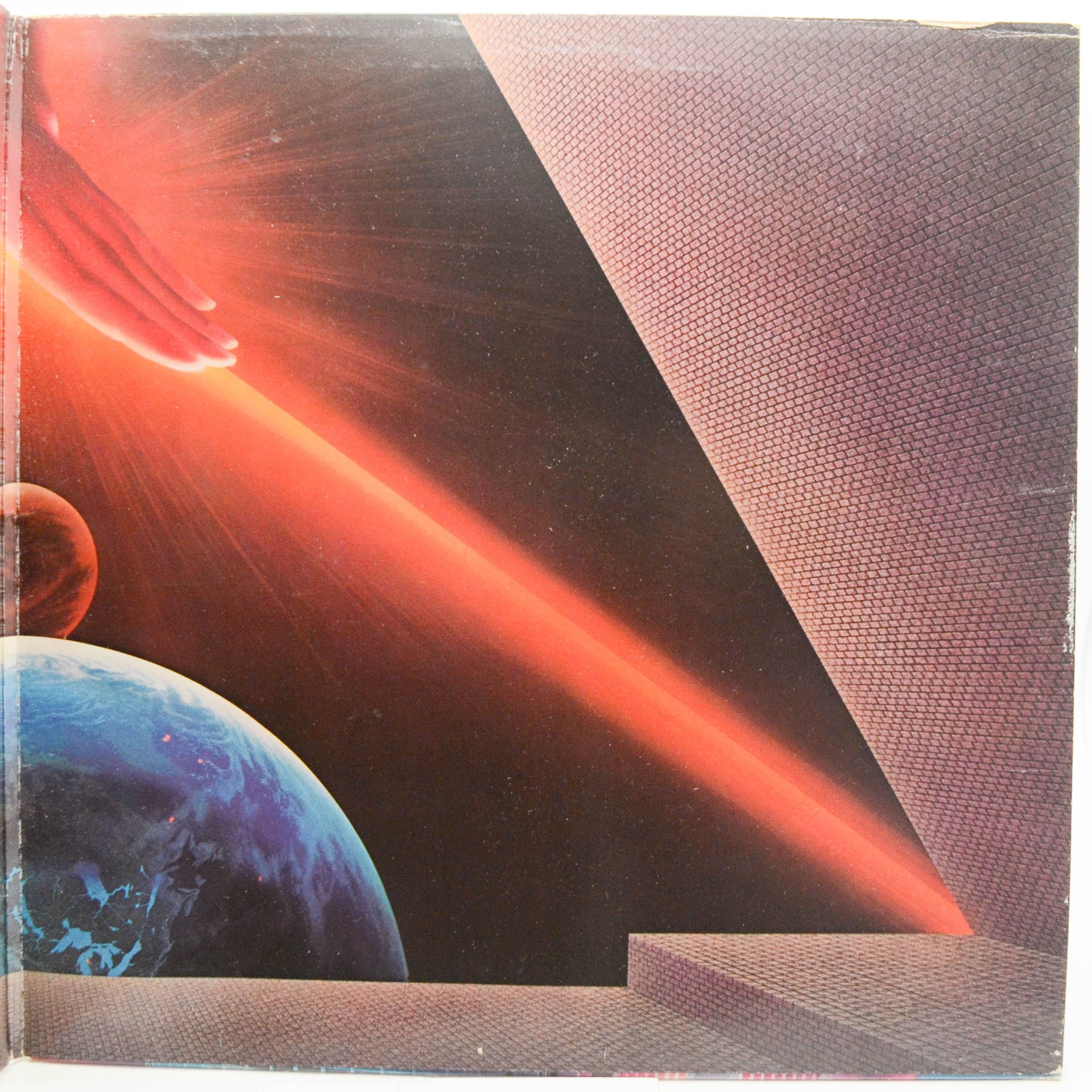 Earth, Wind & Fire — Raise!, 1981