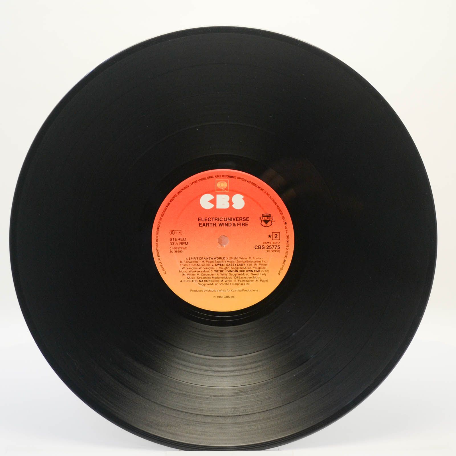 Earth, Wind & Fire — Electric Universe, 1983