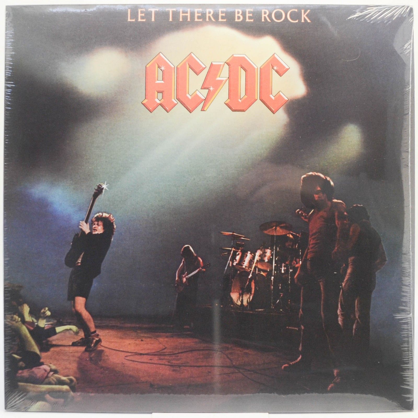 AC/DC — Let There Be Rock, 1977