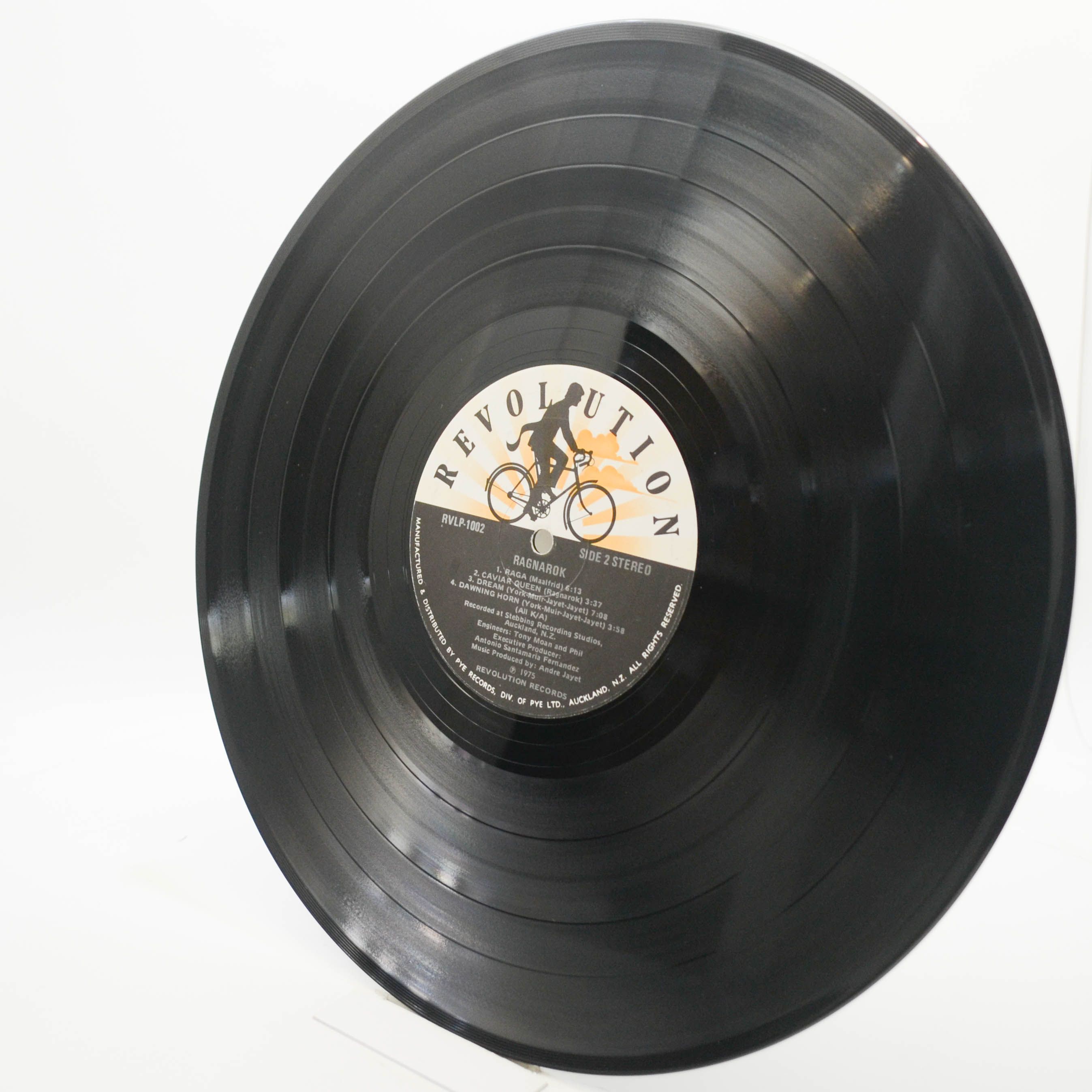 Ragnarok — Ragnarok (1-st, New Zealand), 1975