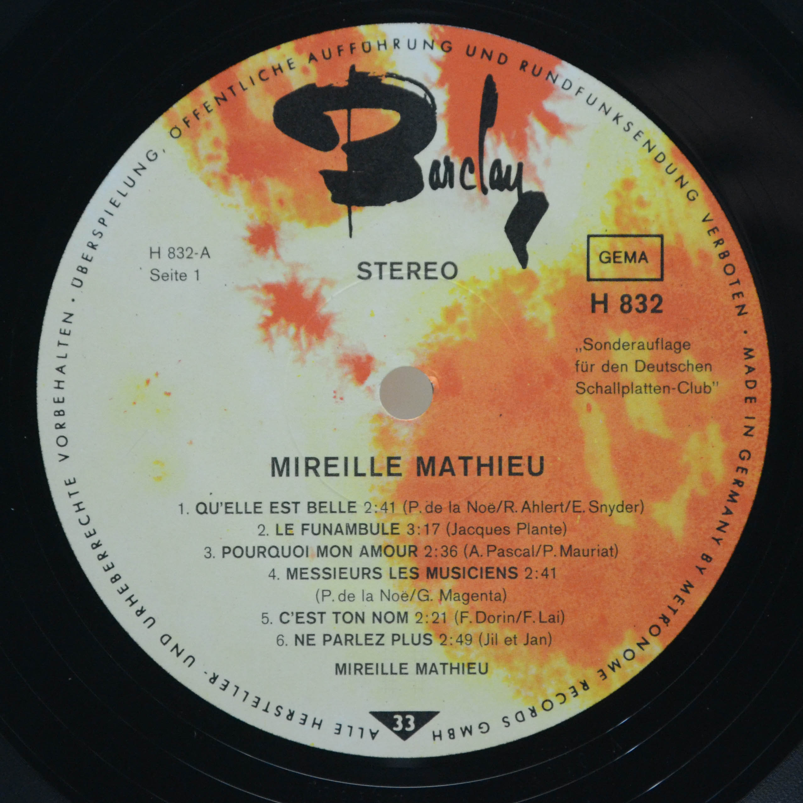 Mireille Mathieu — Mireille Mathieu, 1966