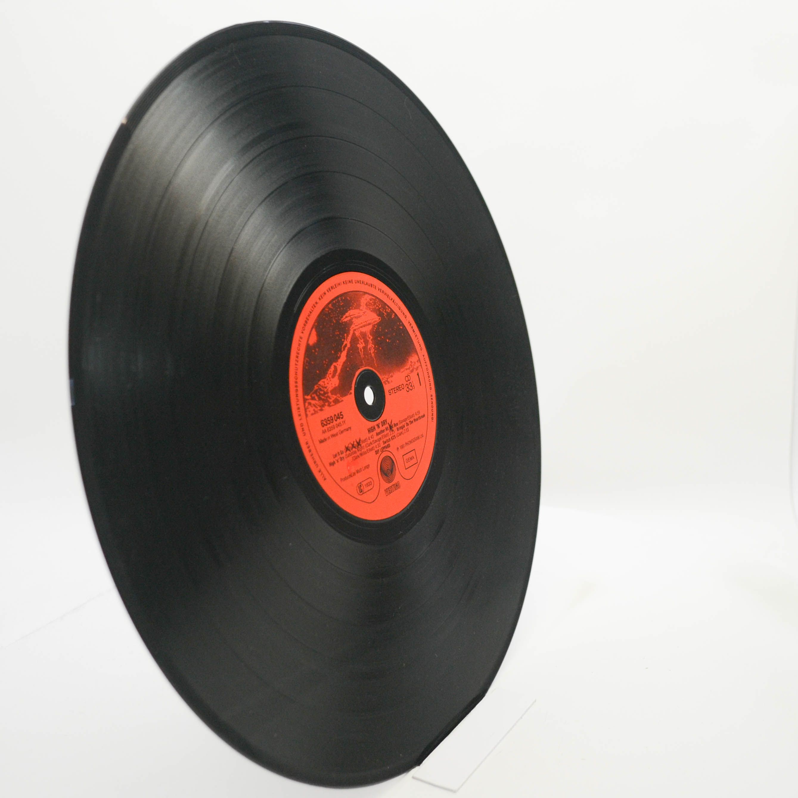 Def Leppard — High 'N' Dry, 1981