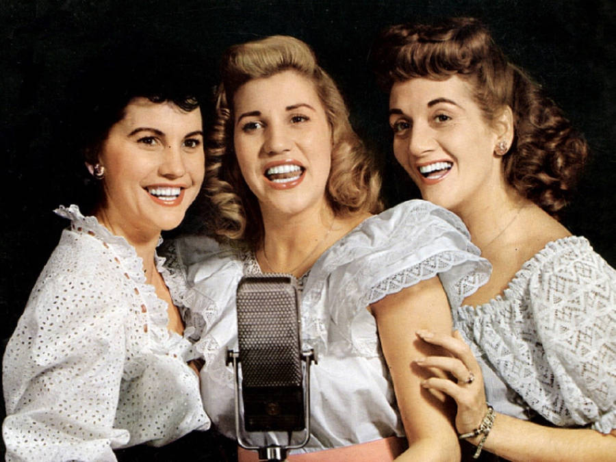 Andrews Sisters