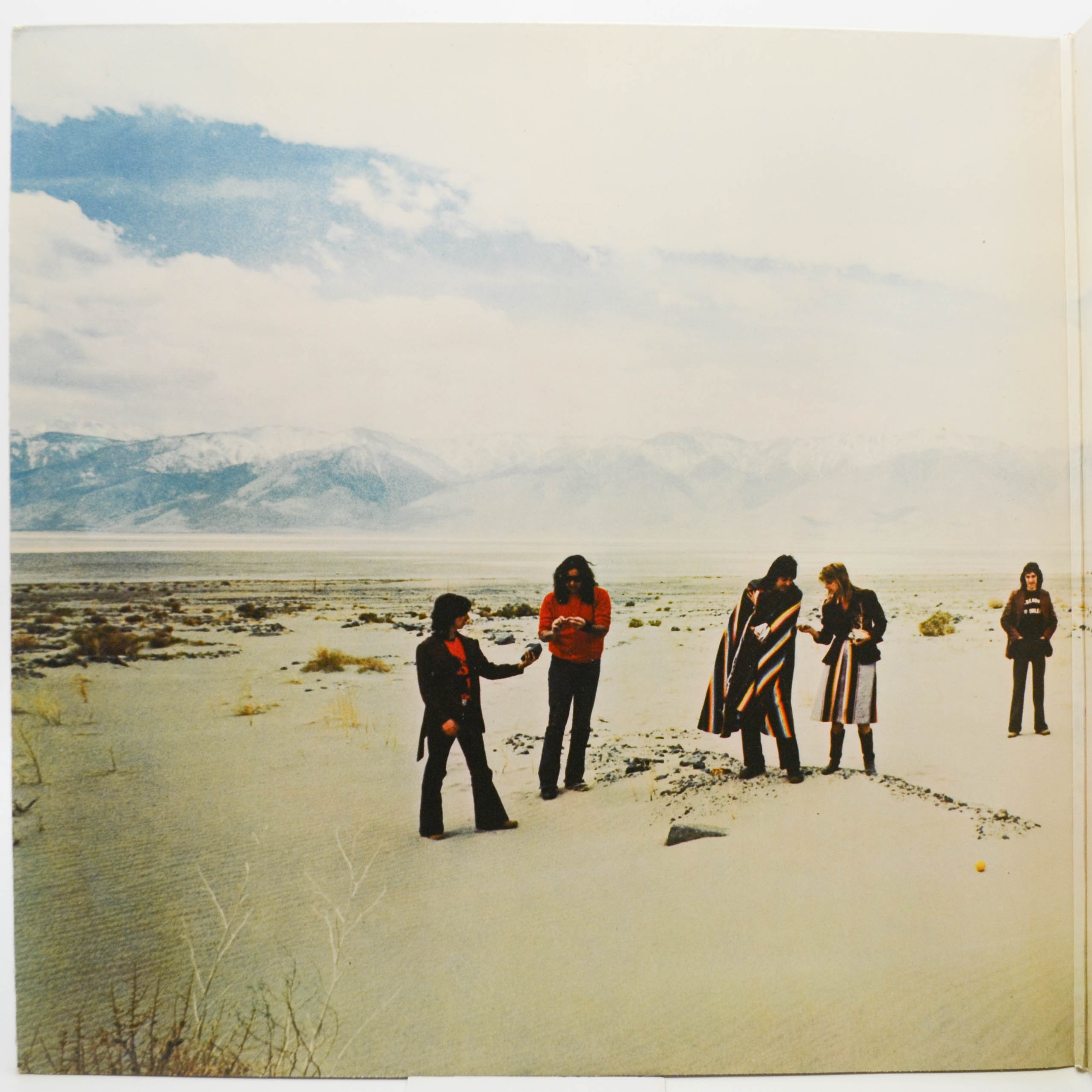 Wings — Venus And Mars (2 posters, 2 stickers), 1975