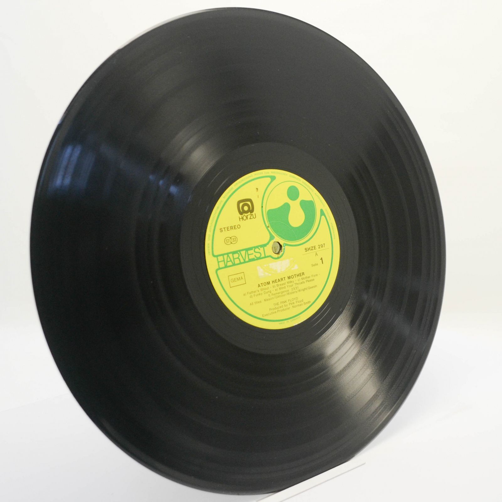 Pink Floyd — Atom Heart Mother, 1970